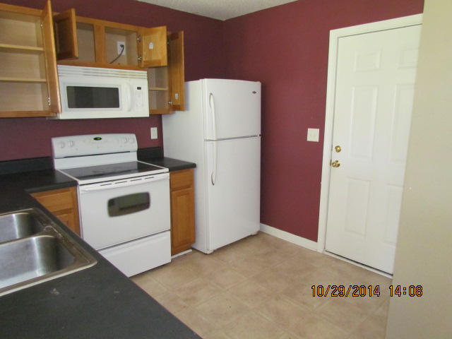 ROLLING PINES - Residential