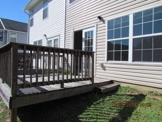 ROLLING PINES - Residential