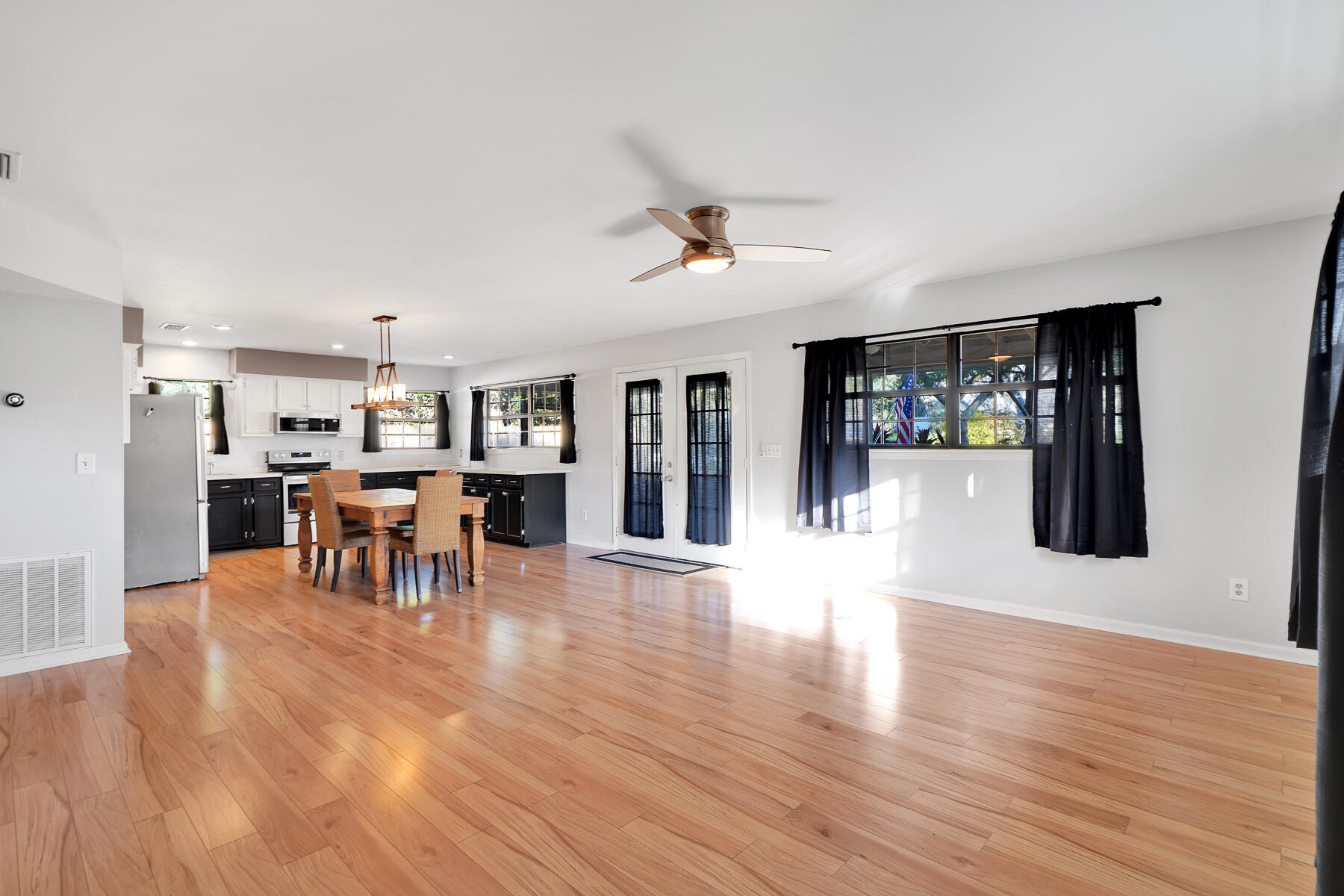 KELLYS 3RD ADDN TO DESTIN - Residential