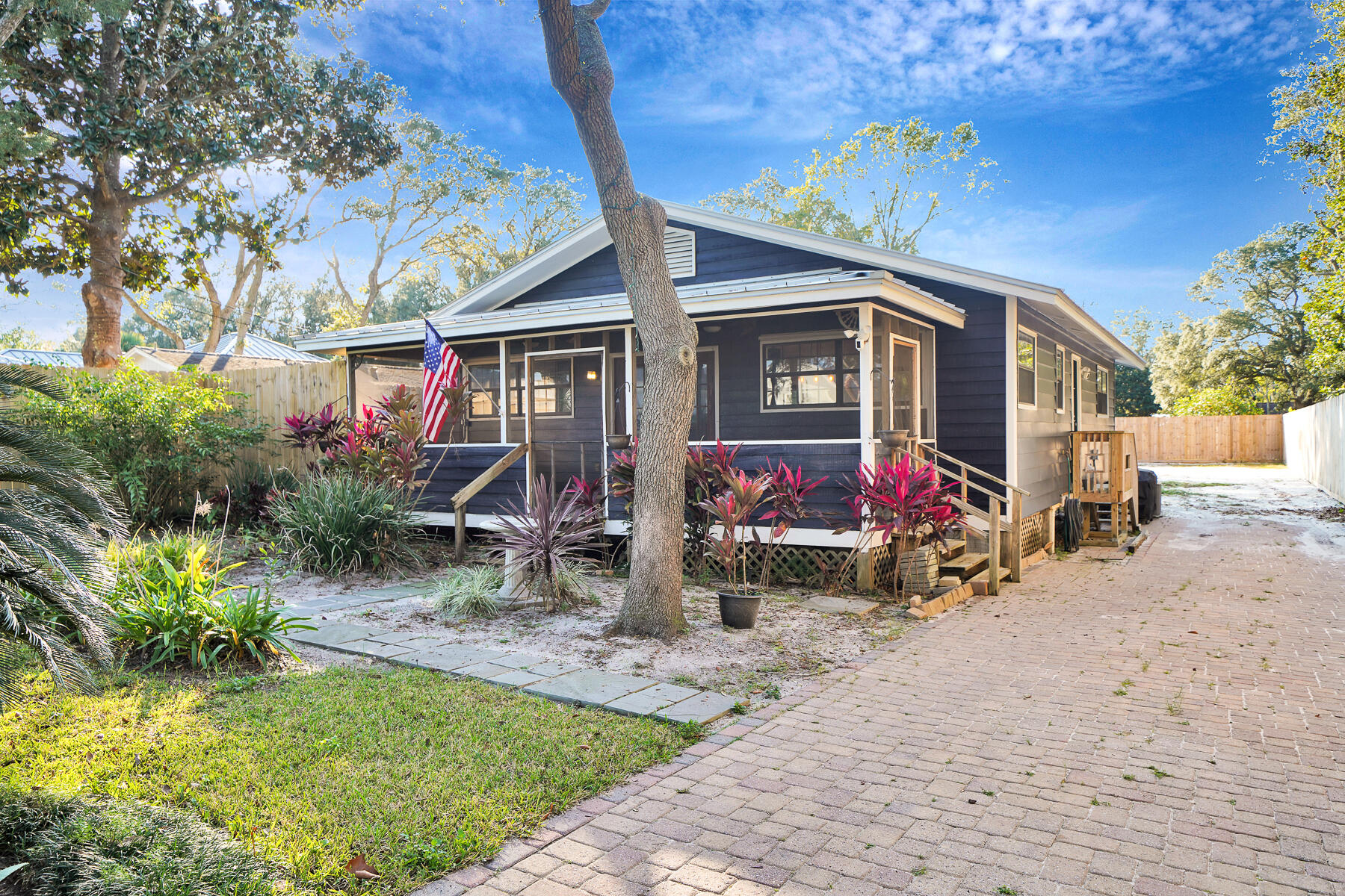 KELLYS 3RD ADDN TO DESTIN - Residential