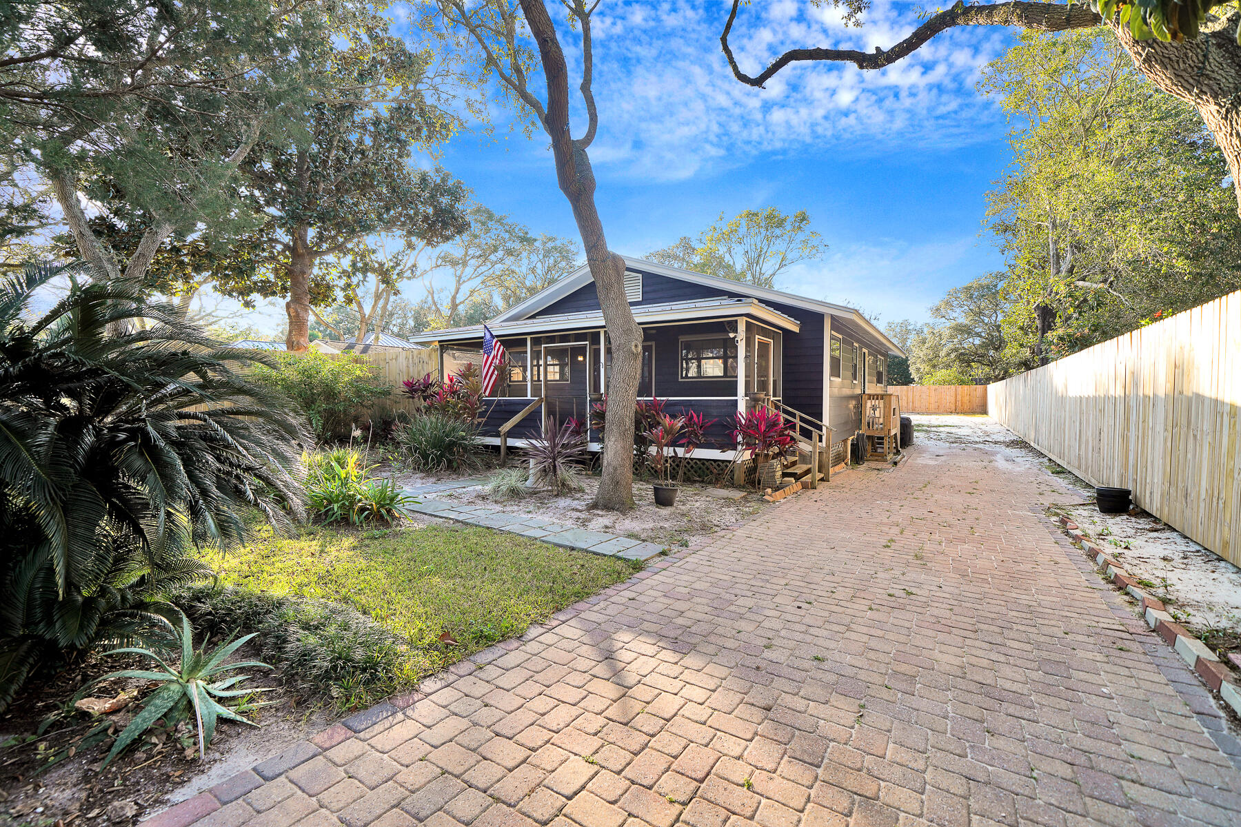 KELLYS 3RD ADDN TO DESTIN - Residential