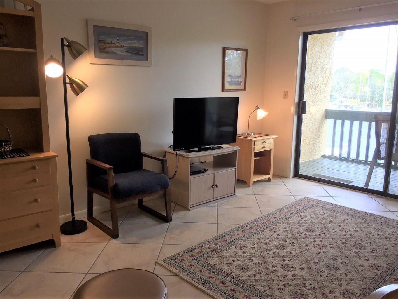 MARINA VILLAS CONDO AT BLUEWATER BAY - Residential Lease