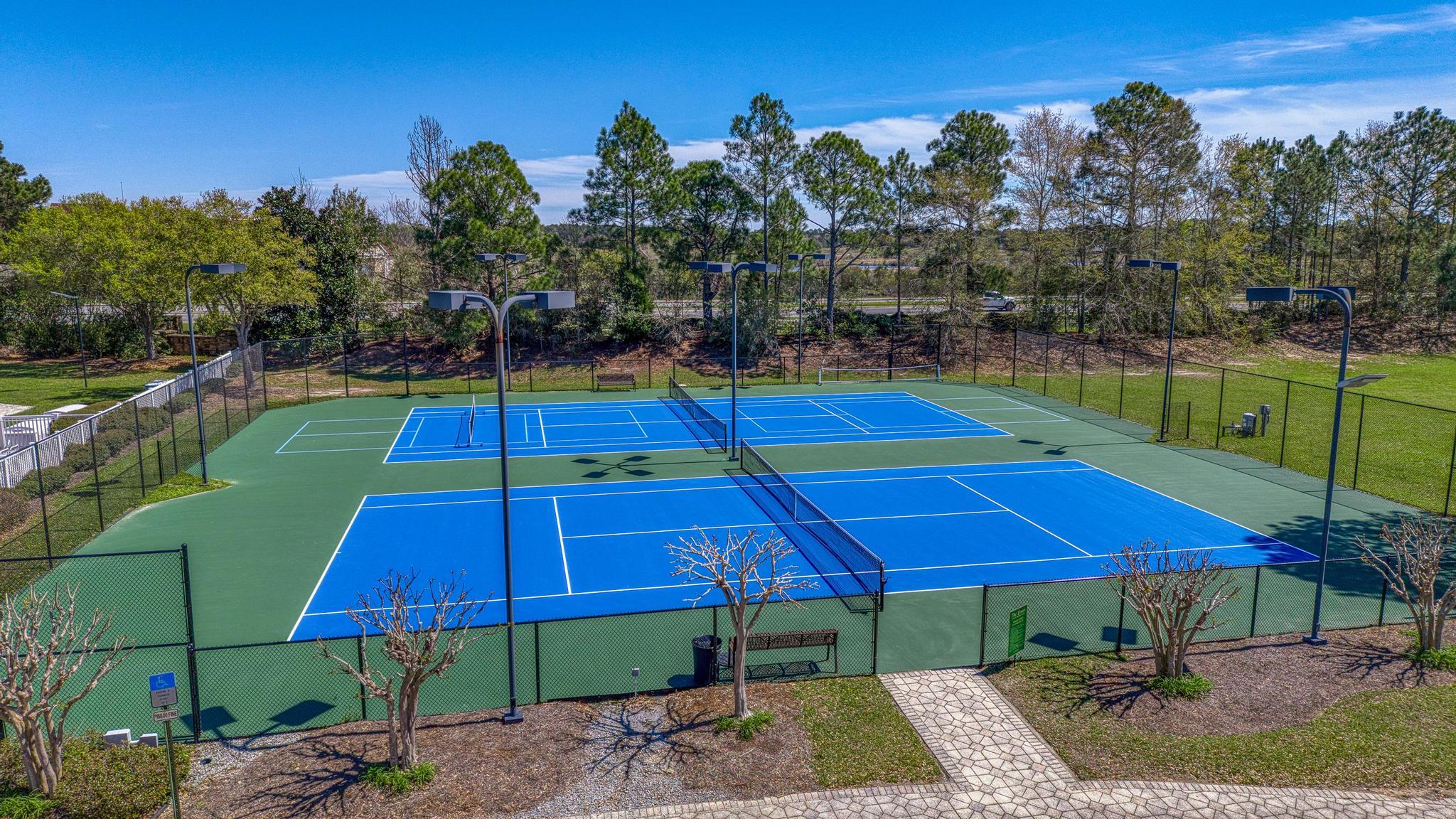 Moors Golf & Racquet - Residential