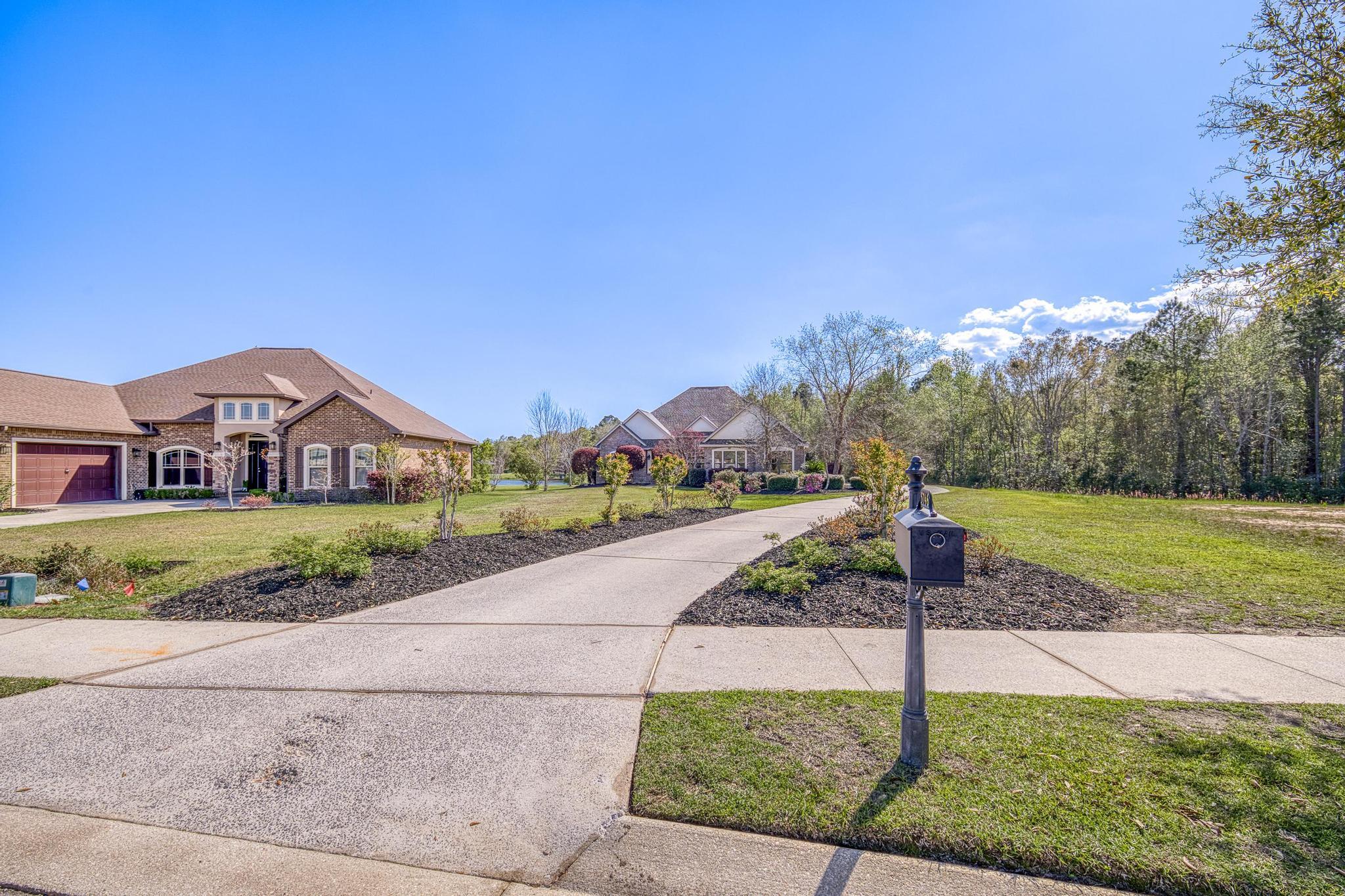 Moors Golf & Racquet - Residential