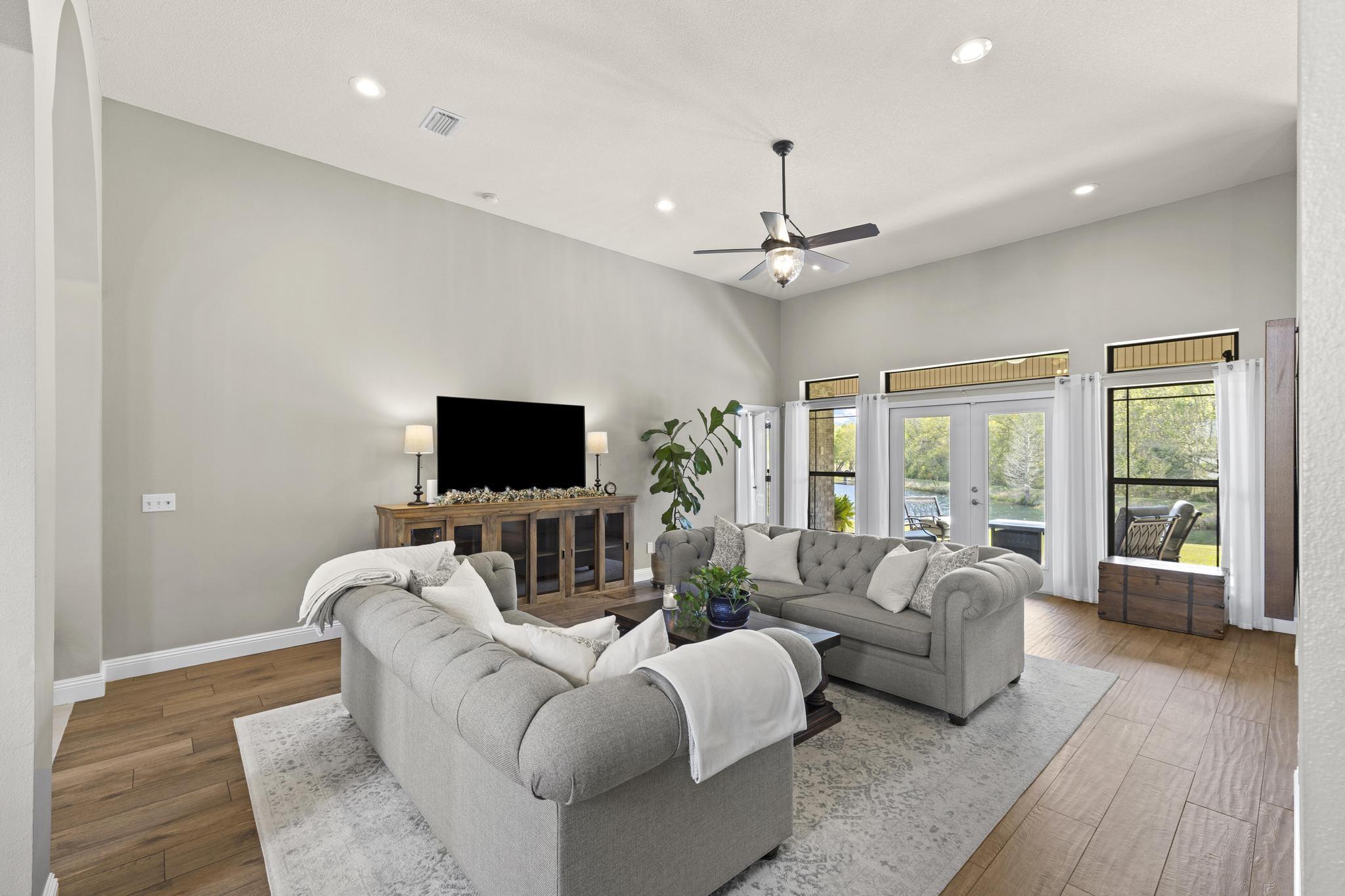 Moors Golf & Racquet - Residential