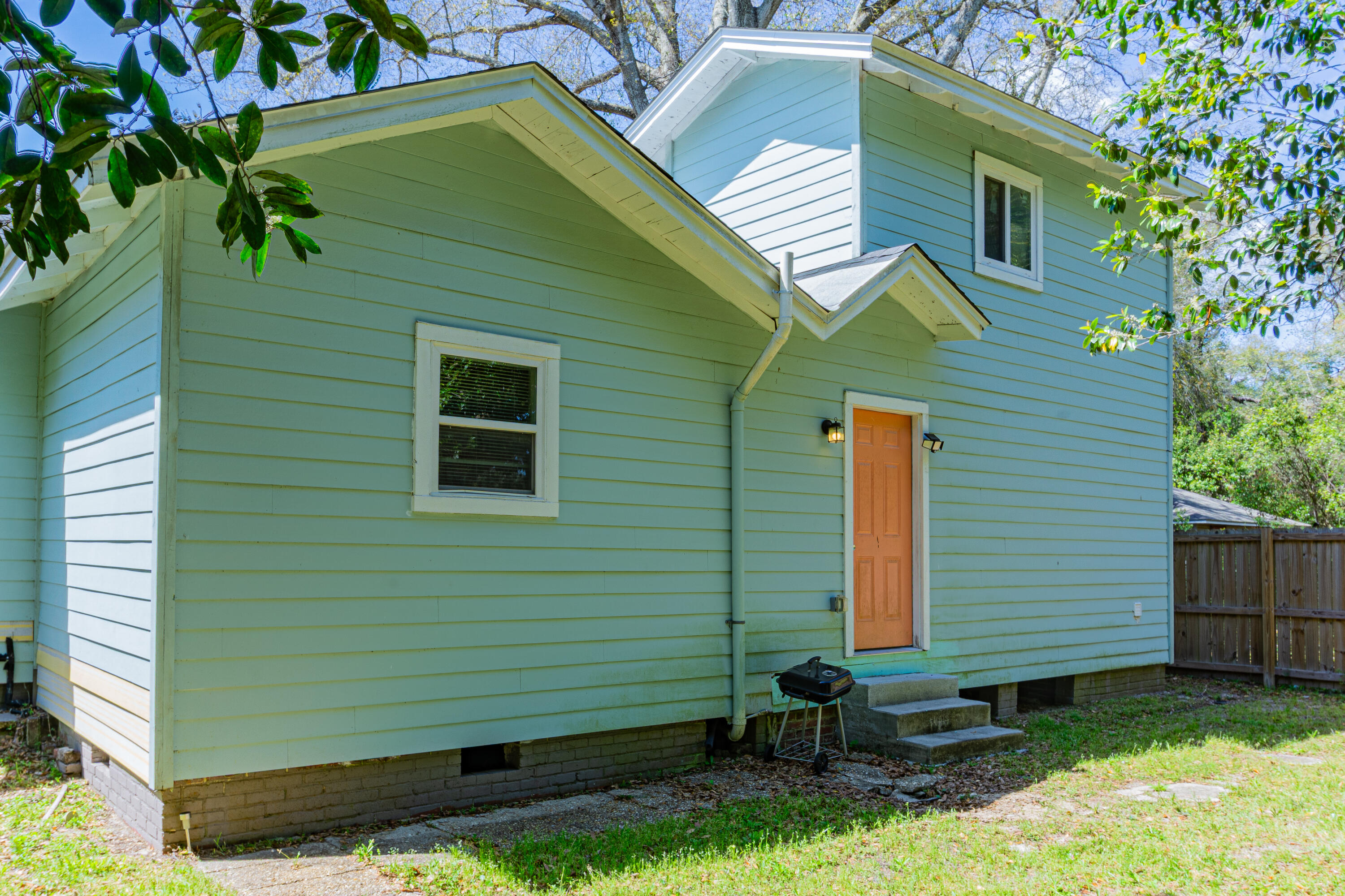 DURCHSLAGS - Residential