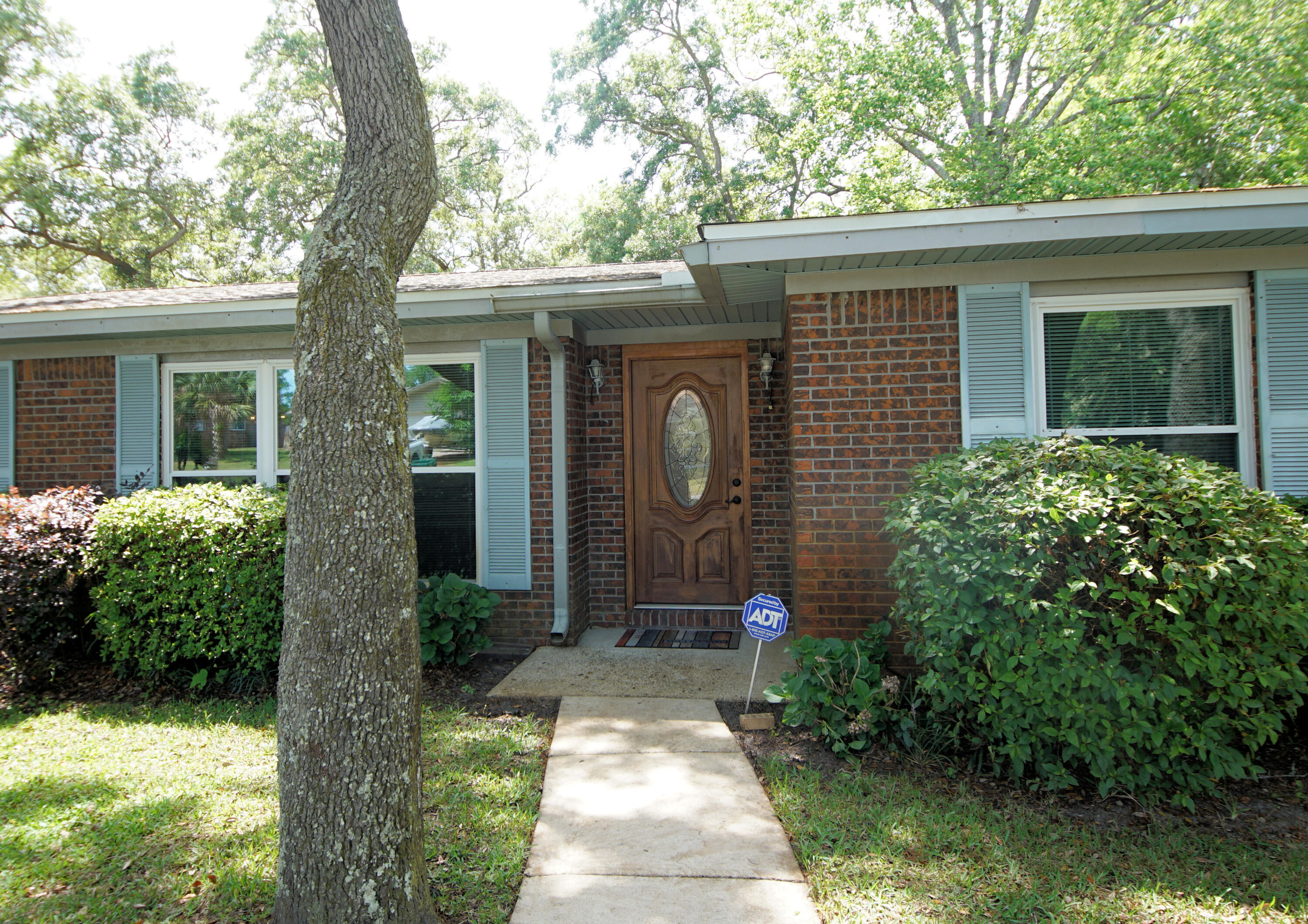 LAKEVIEW ESTATES - Residential