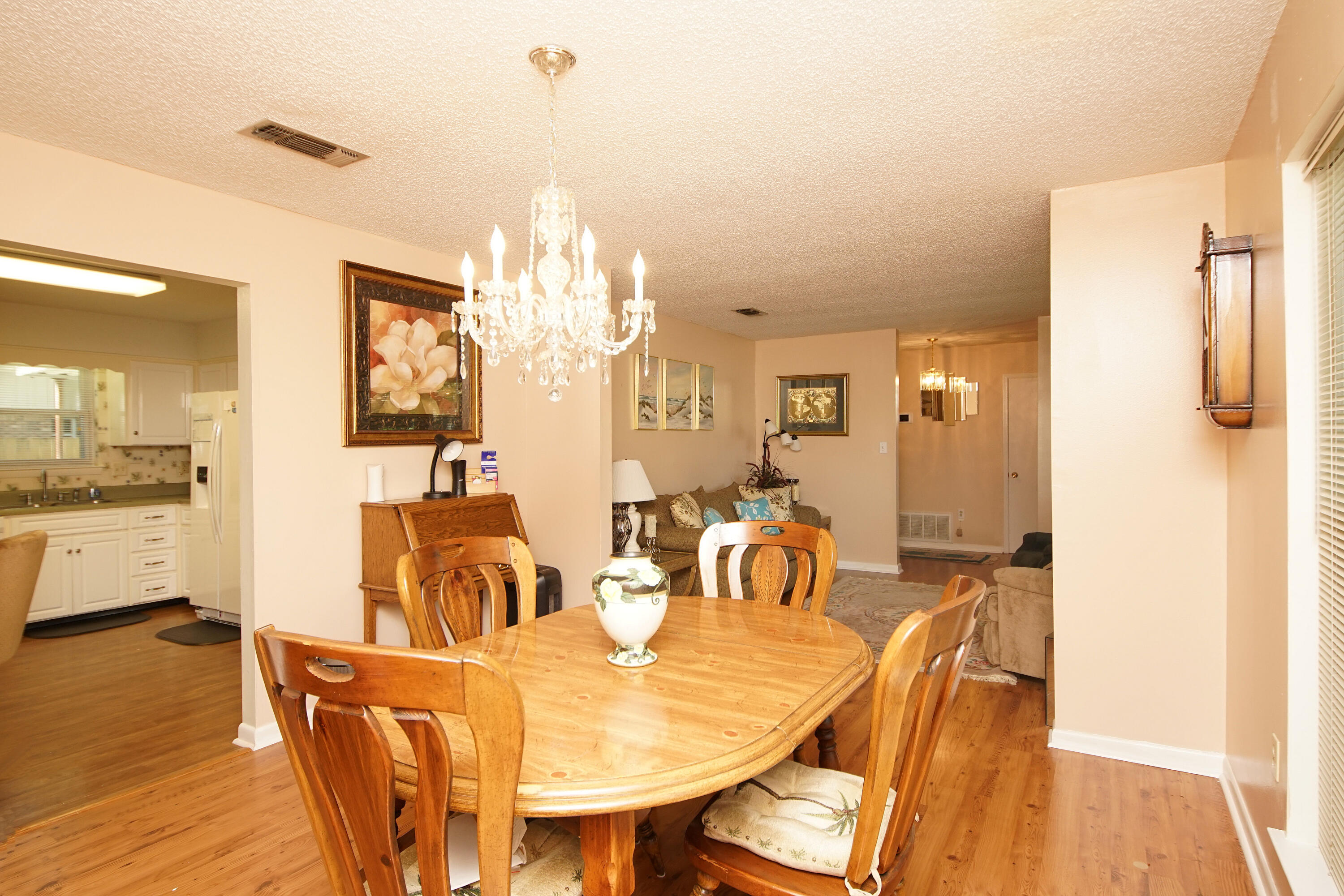 LAKEVIEW ESTATES - Residential