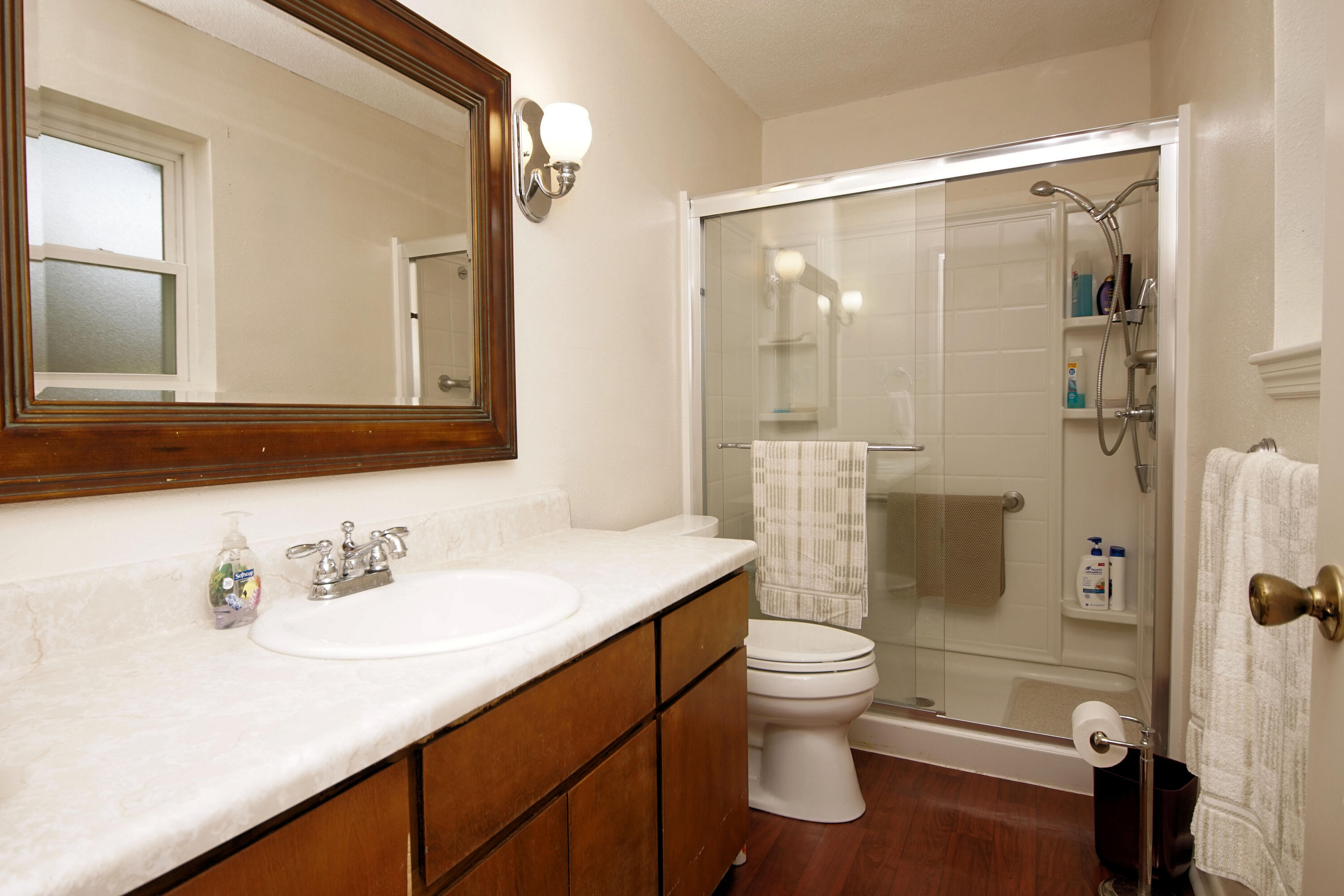 LAKEVIEW ESTATES - Residential