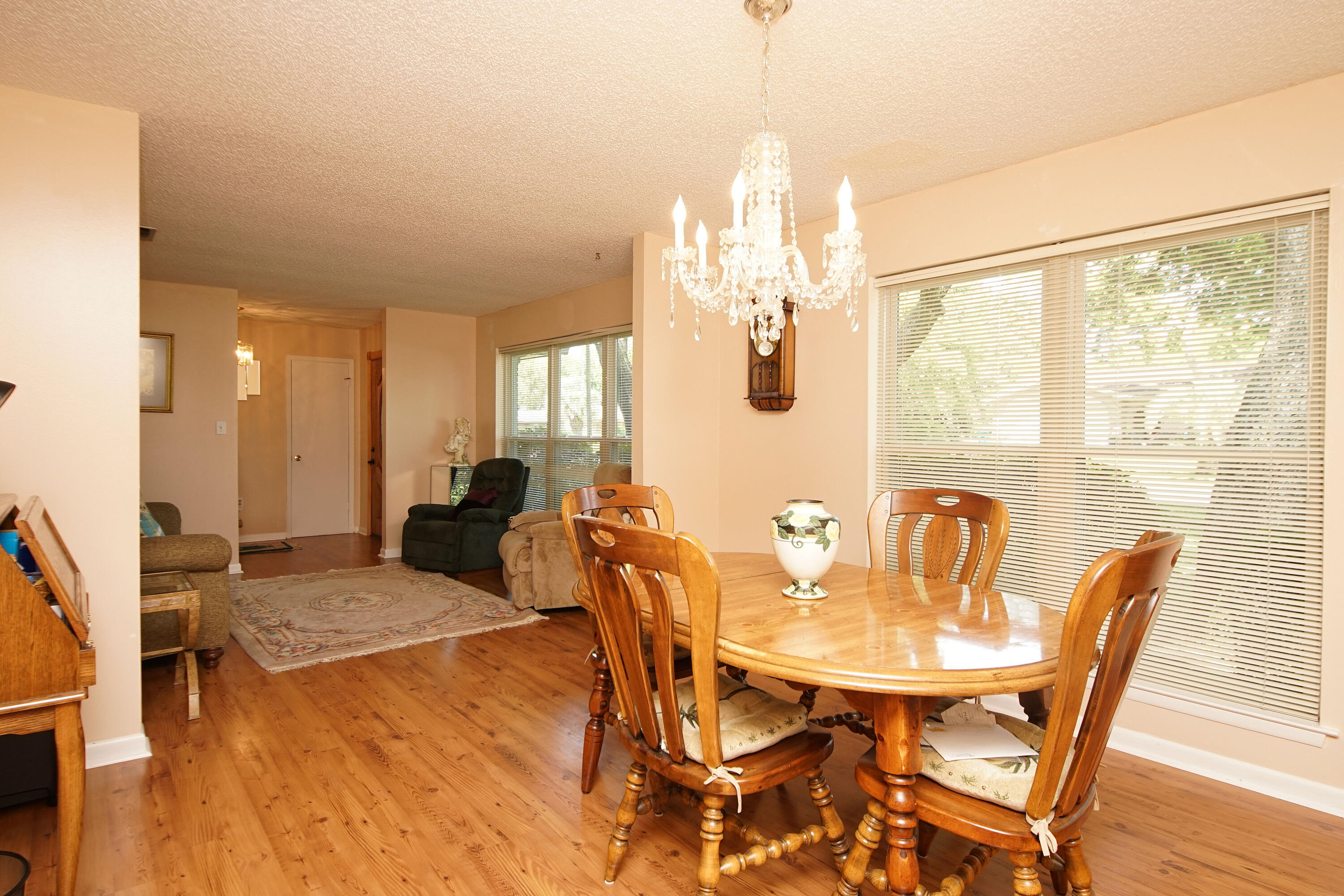 LAKEVIEW ESTATES - Residential