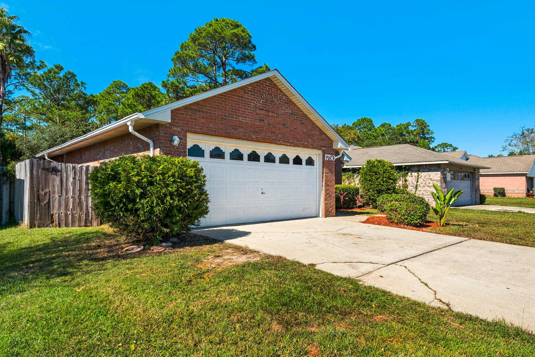 IVALEA GARDENS - Residential