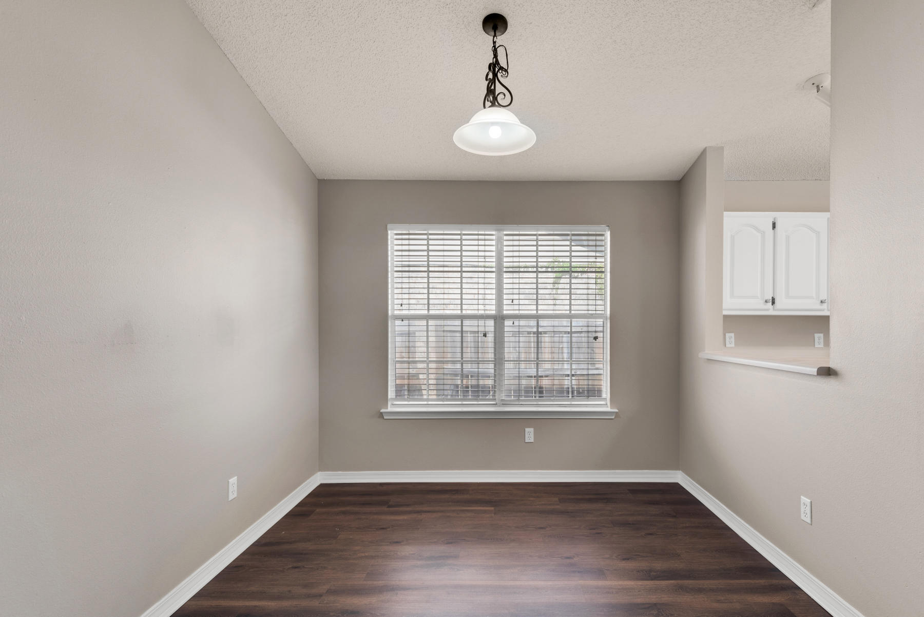 IVALEA GARDENS - Residential