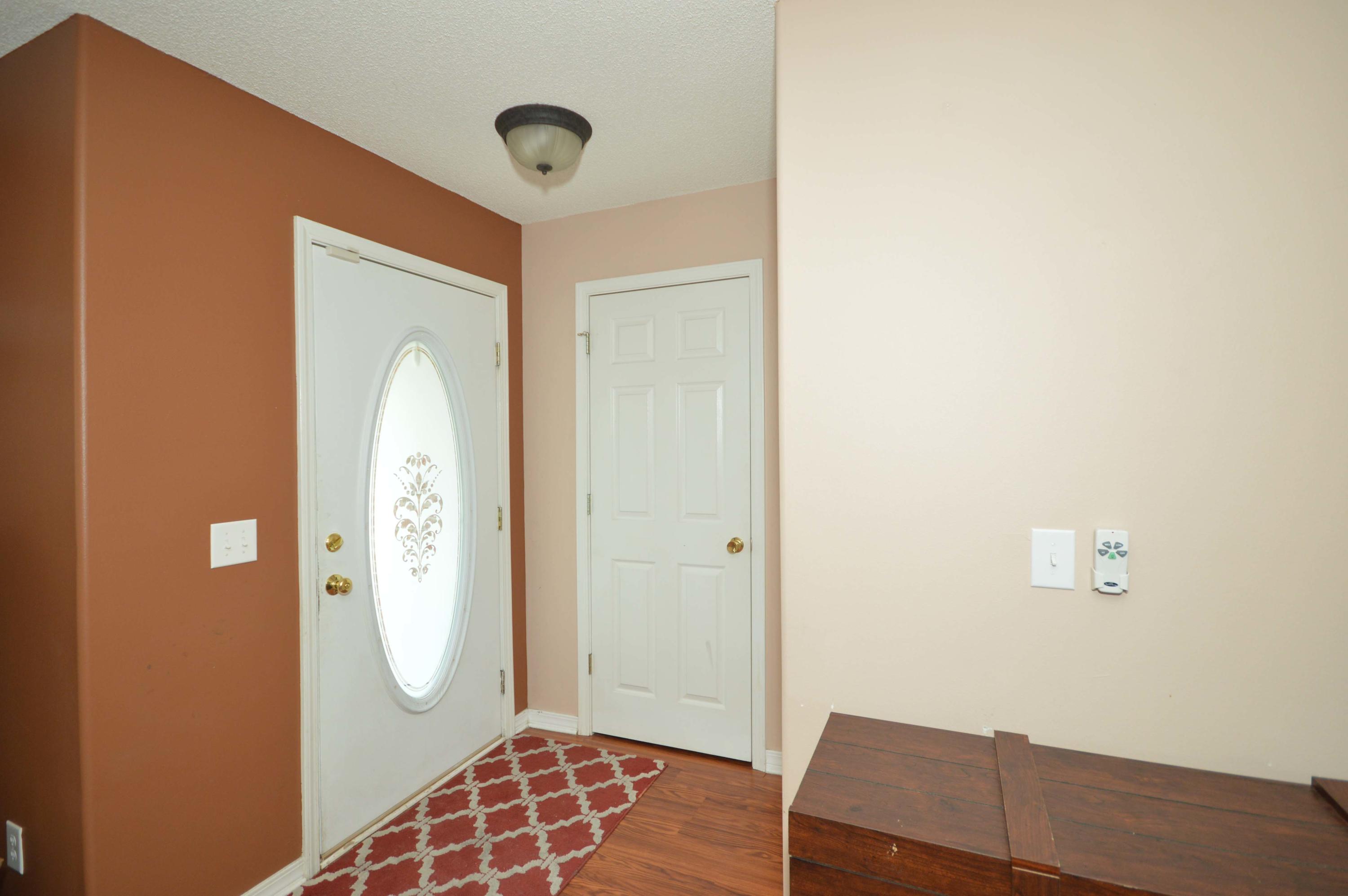 HIDDEN SHORES - Residential