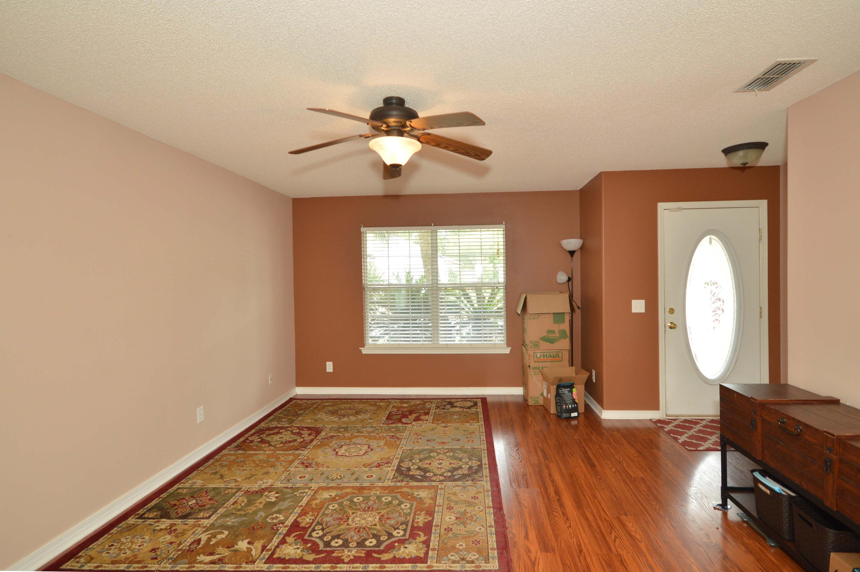 HIDDEN SHORES - Residential