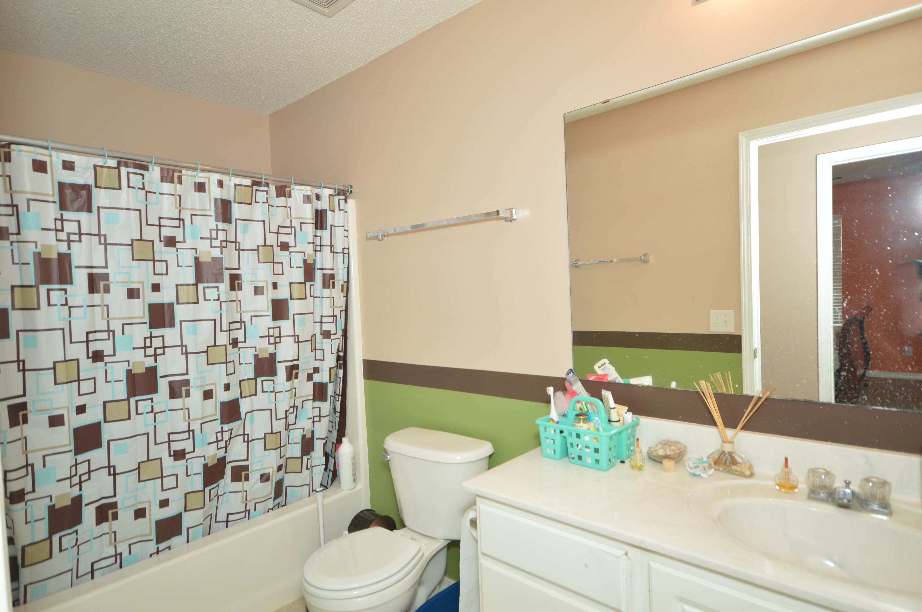 HIDDEN SHORES - Residential