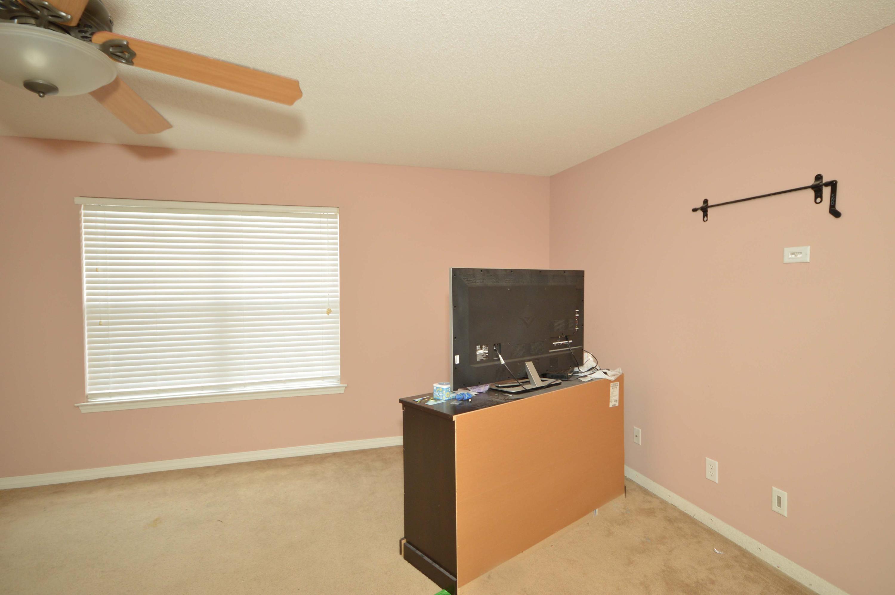 HIDDEN SHORES - Residential