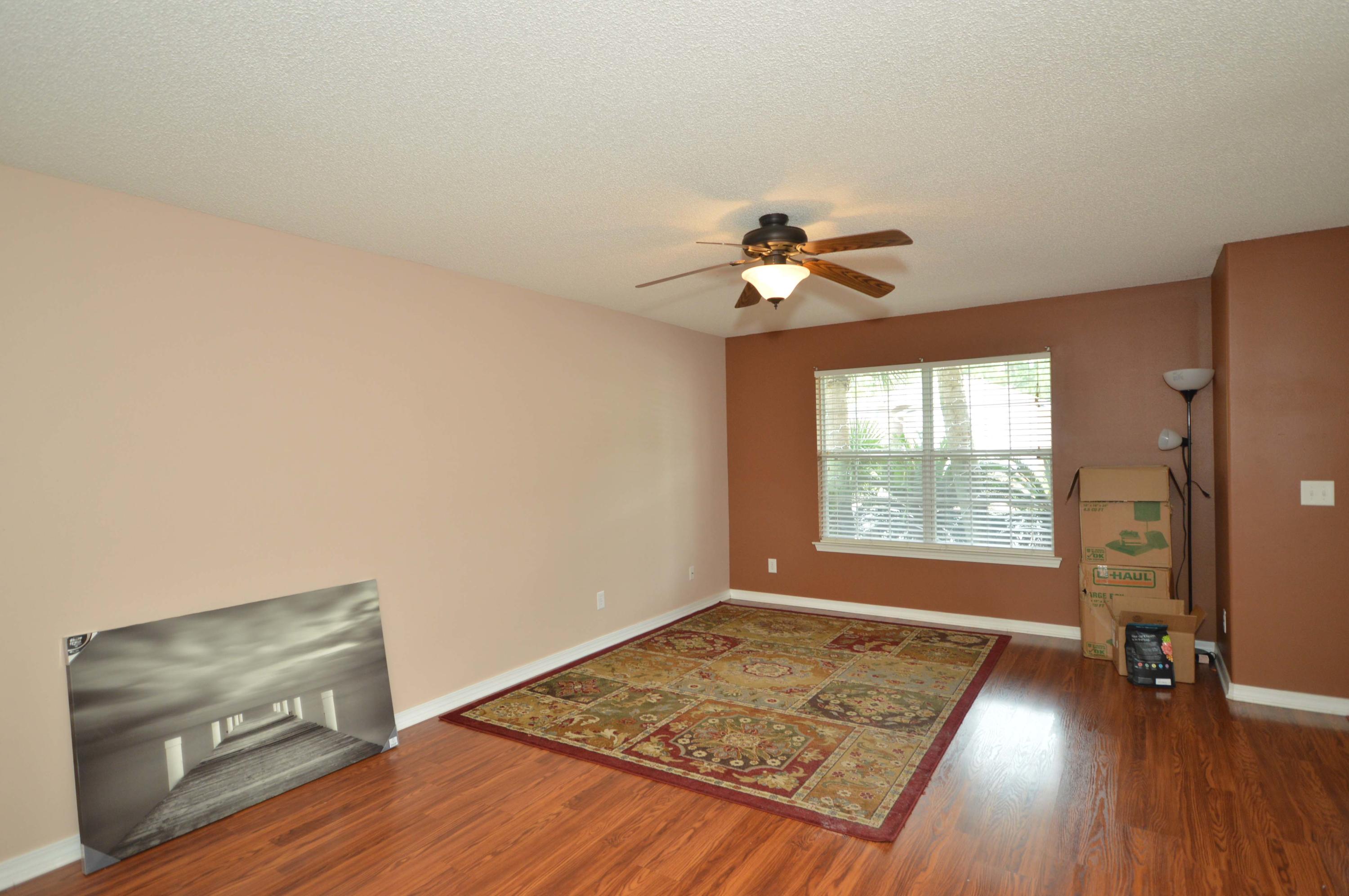 HIDDEN SHORES - Residential