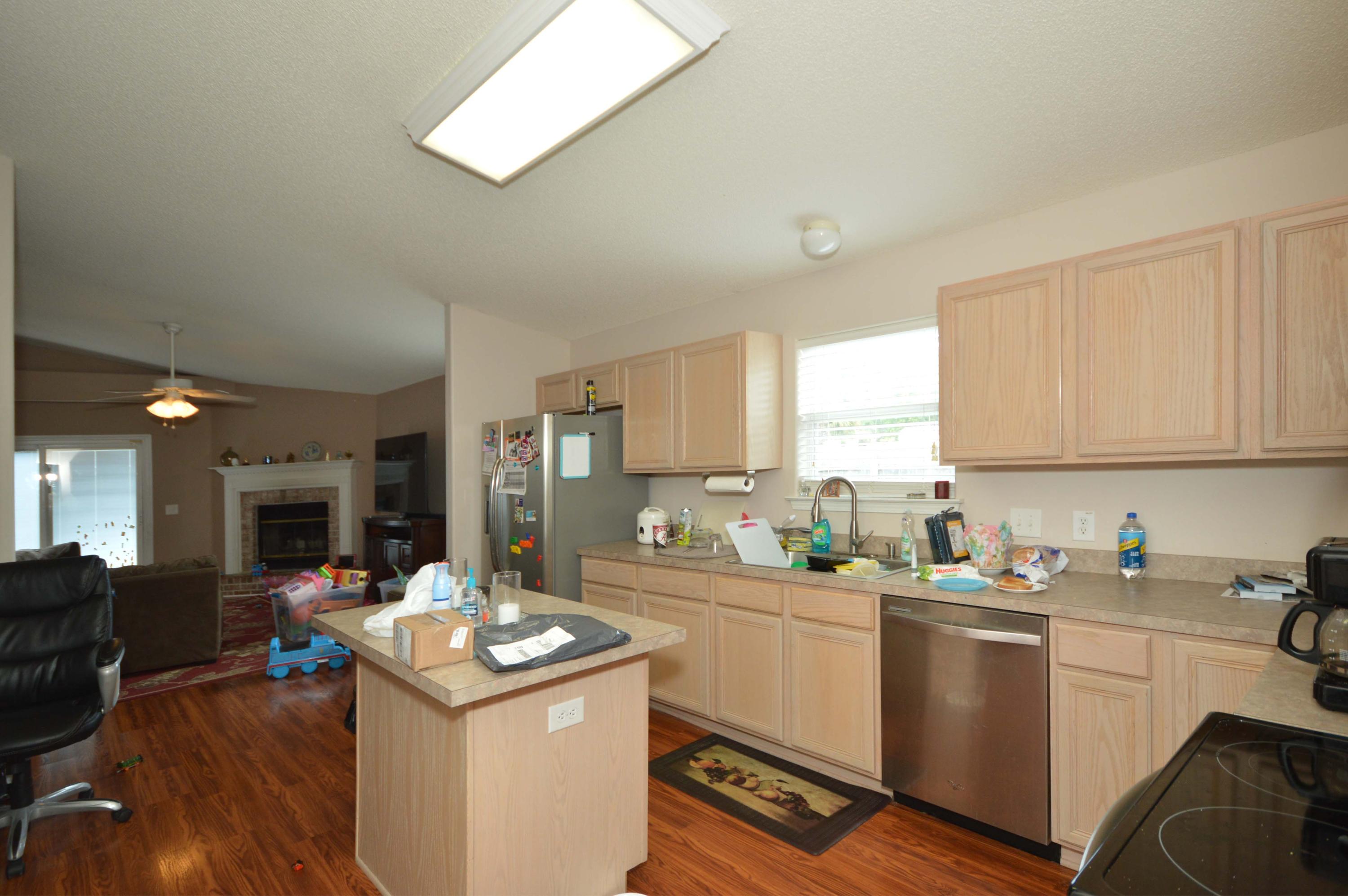 HIDDEN SHORES - Residential