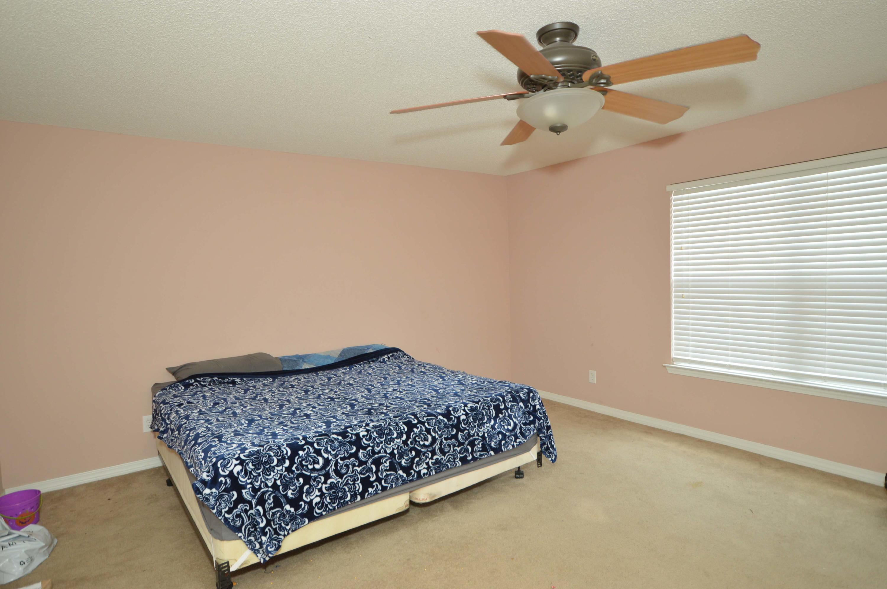 HIDDEN SHORES - Residential