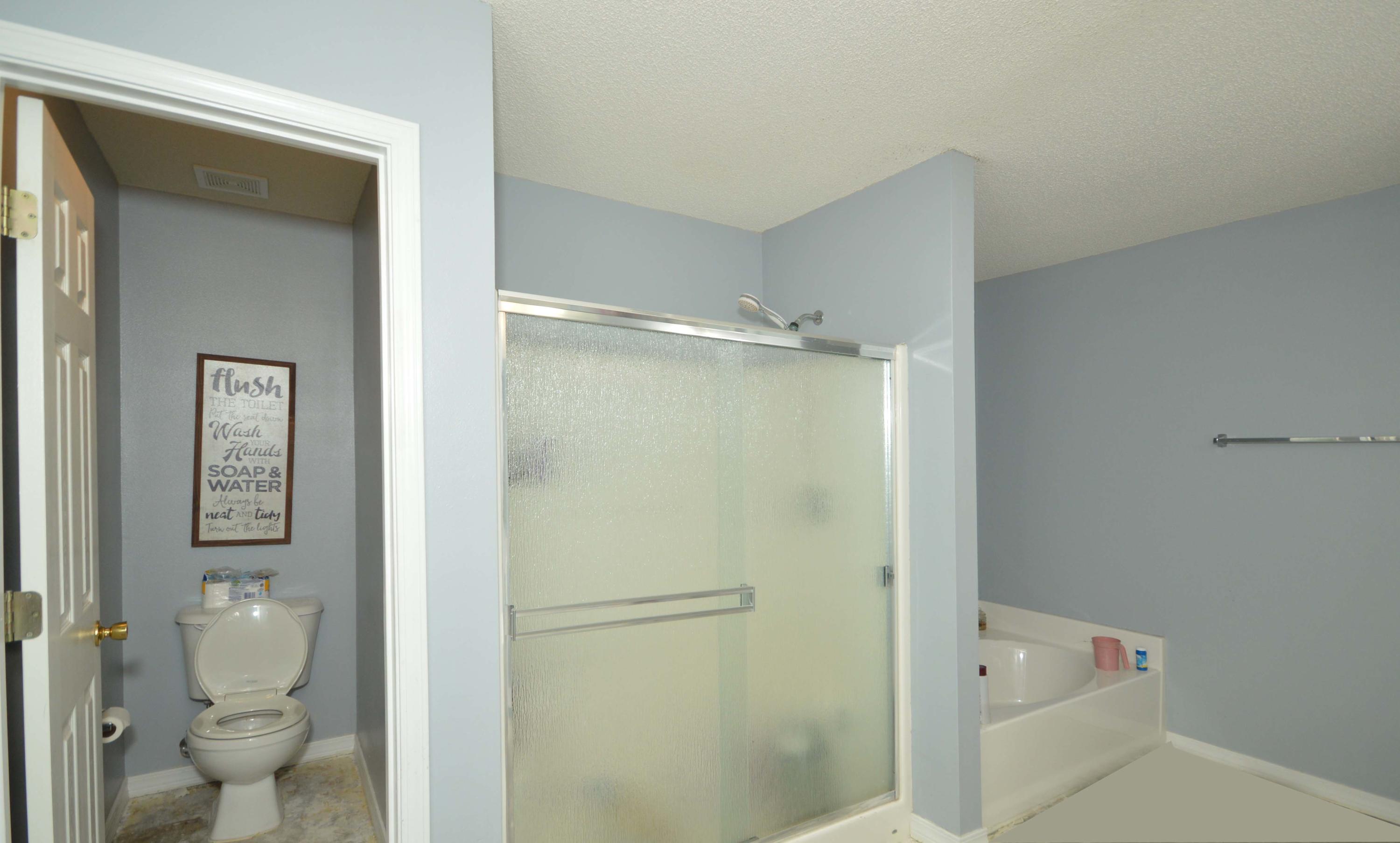 HIDDEN SHORES - Residential