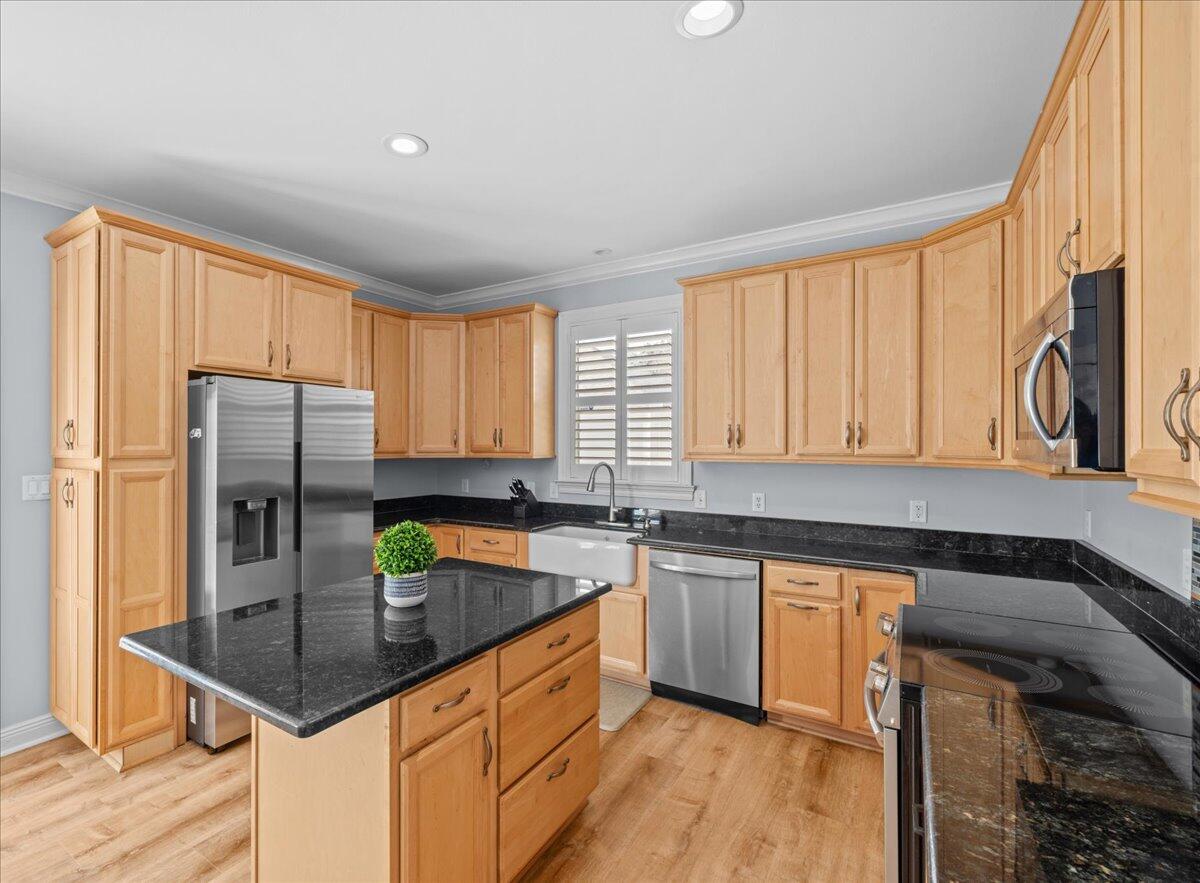 SOVEREIGN ISLE S/D - Residential