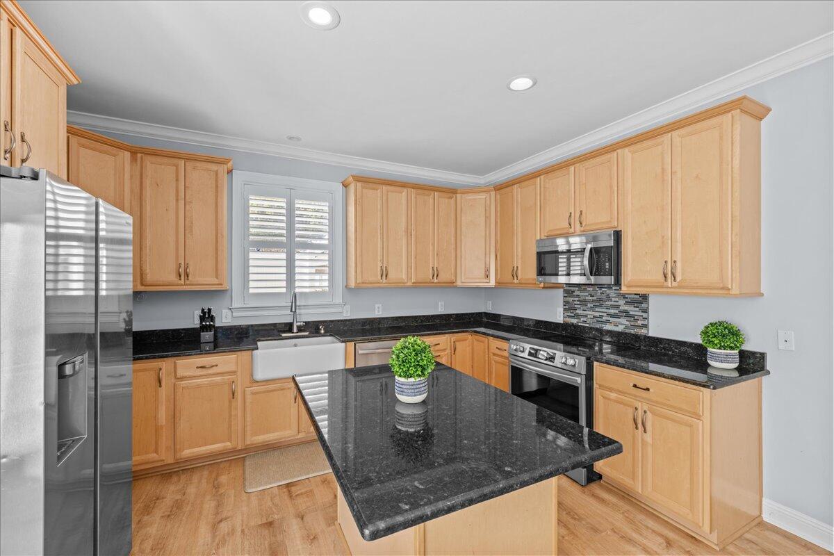 SOVEREIGN ISLE S/D - Residential