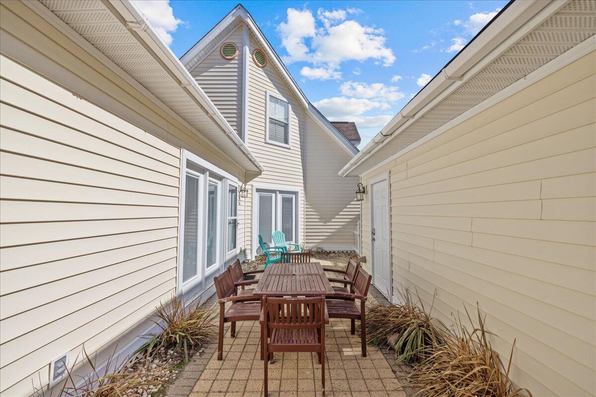 SOVEREIGN ISLE S/D - Residential