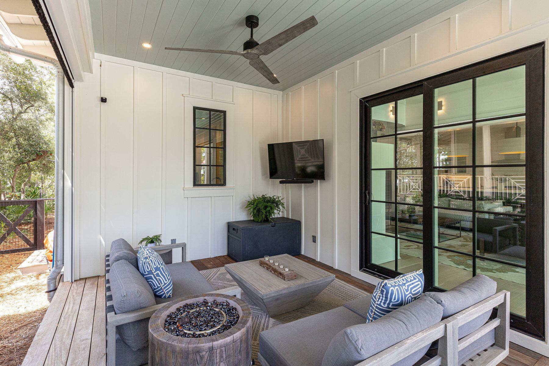 LAKEWOOD OF SEAGROVE BEACH - Residential