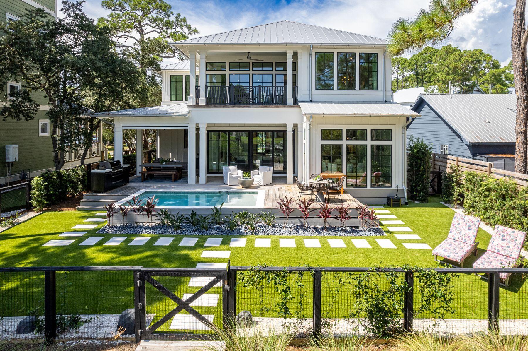 LAKEWOOD OF SEAGROVE BEACH - Residential