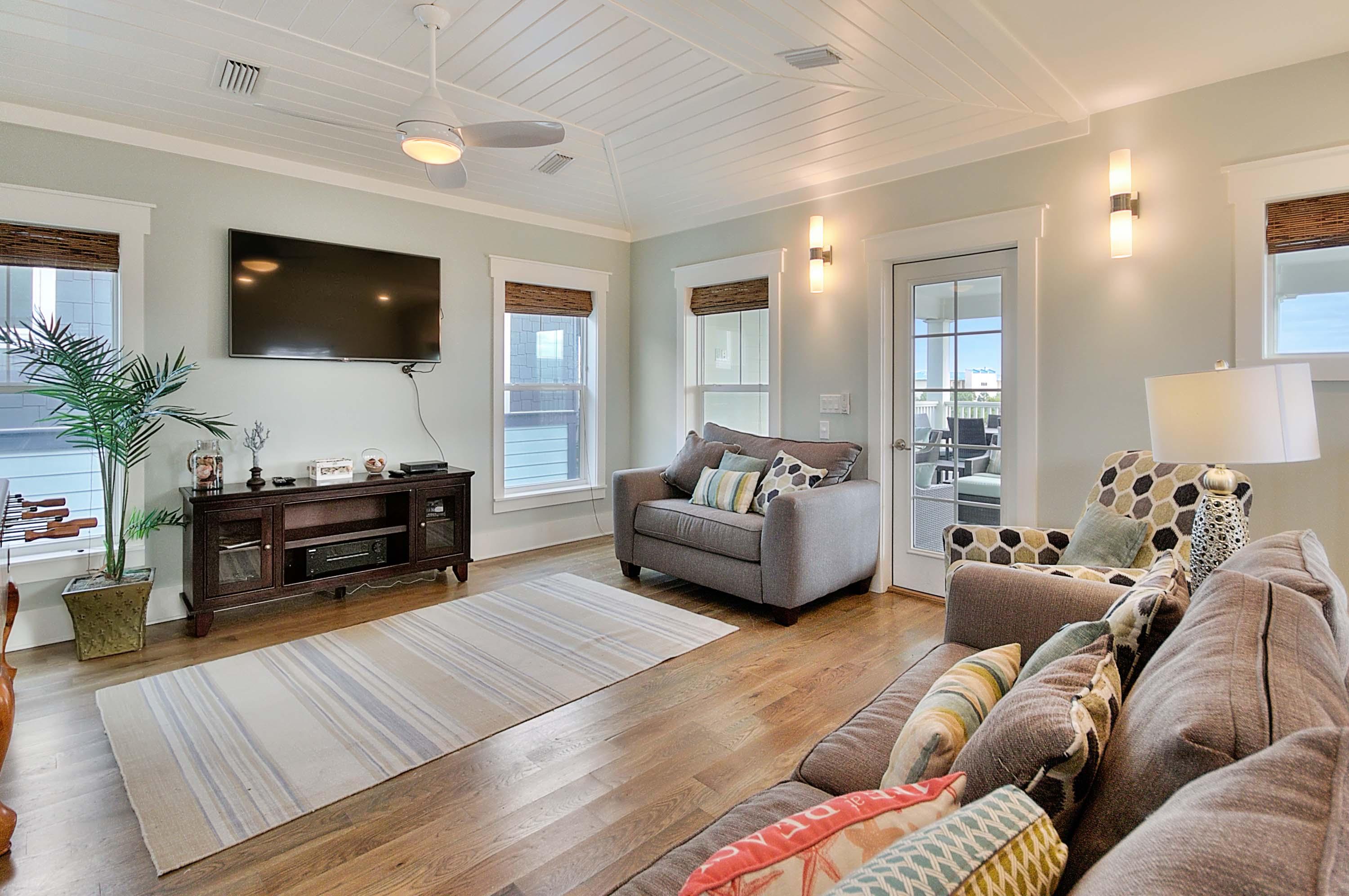 SEACREST BEACH - Residential