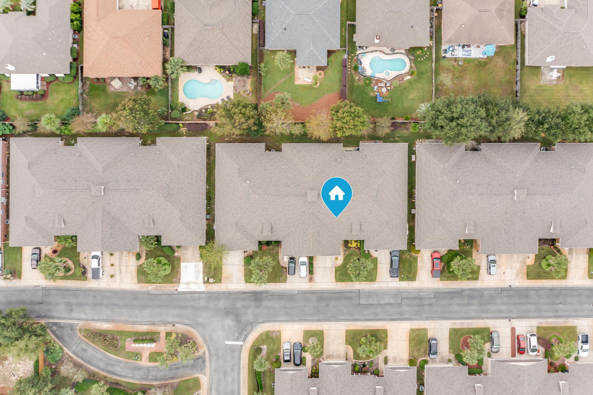 DIAMOND LAKES - Residential