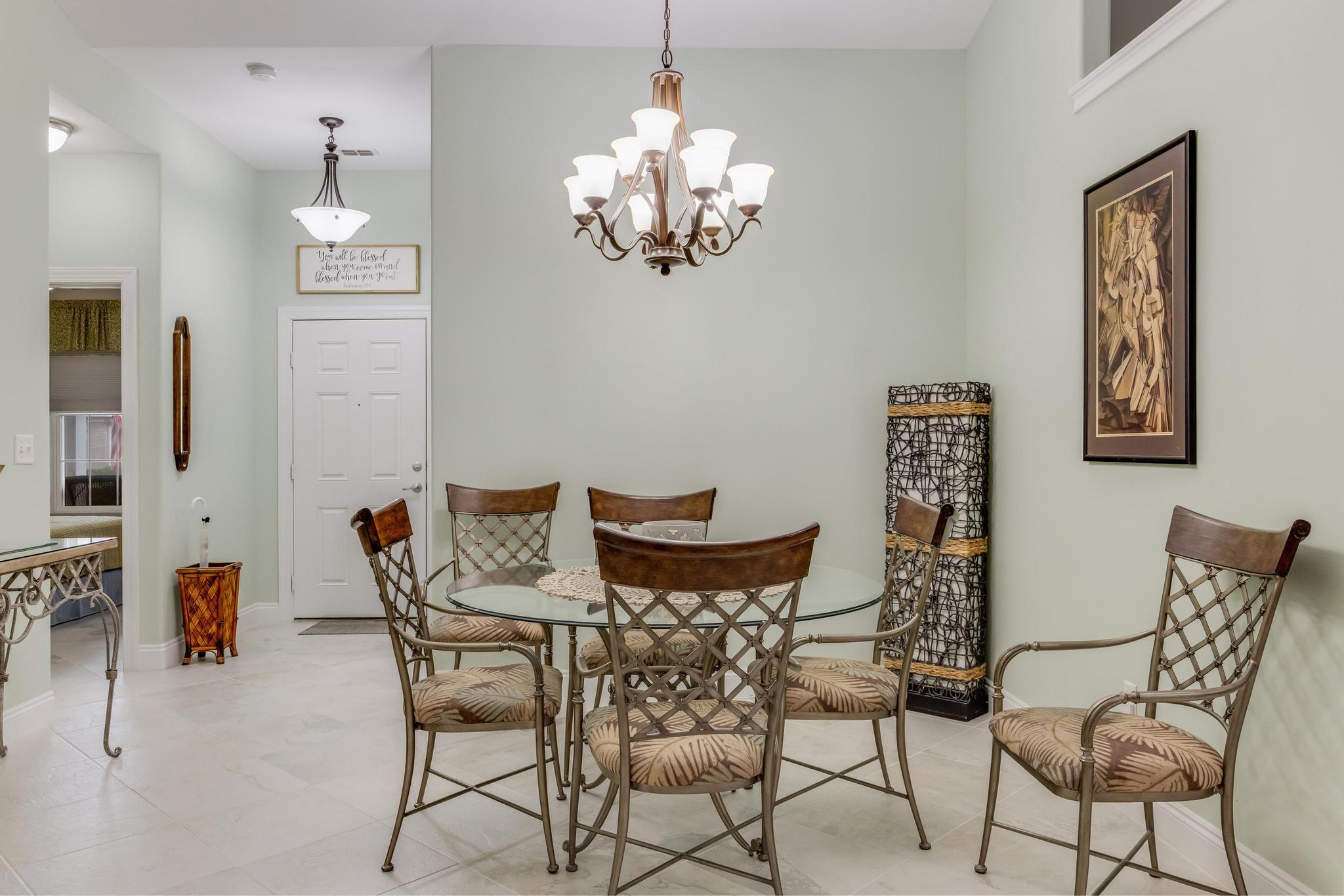 DIAMOND LAKES - Residential