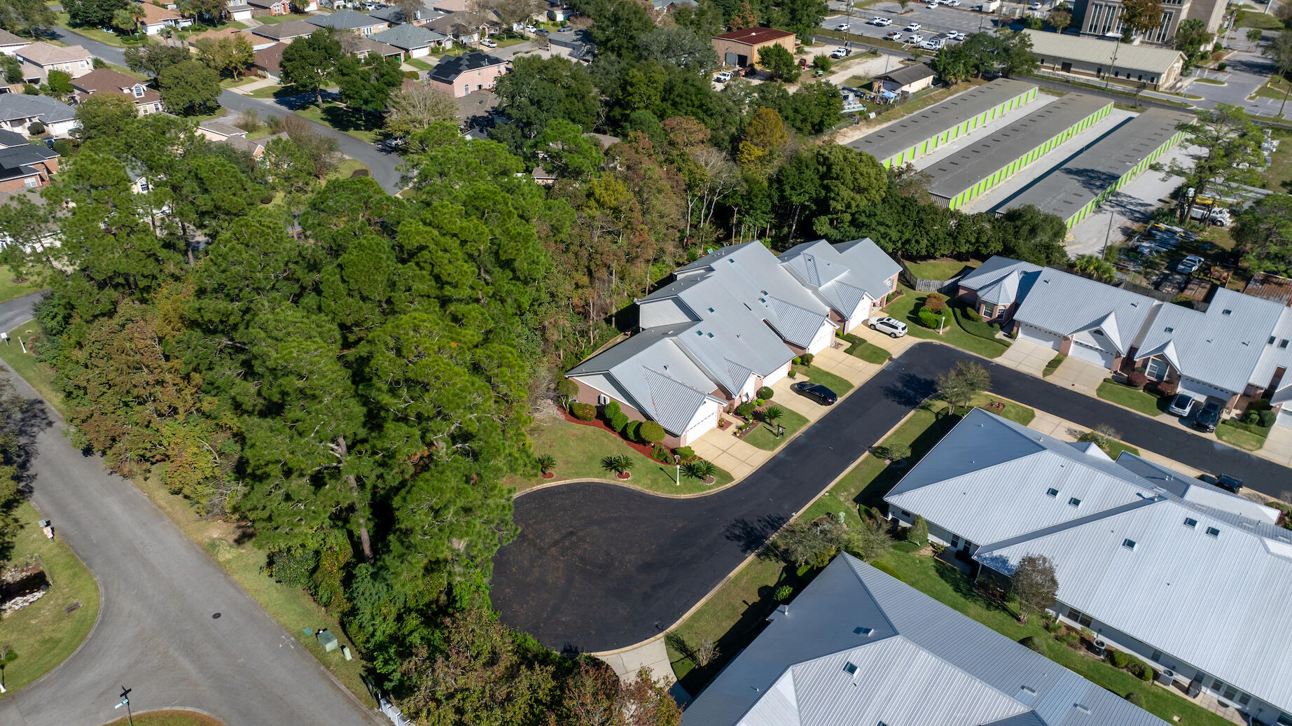 NORTH RIDGE GARDENS - Residential