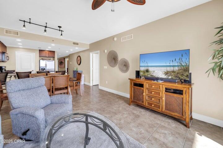 Sterling Breeze - Residential