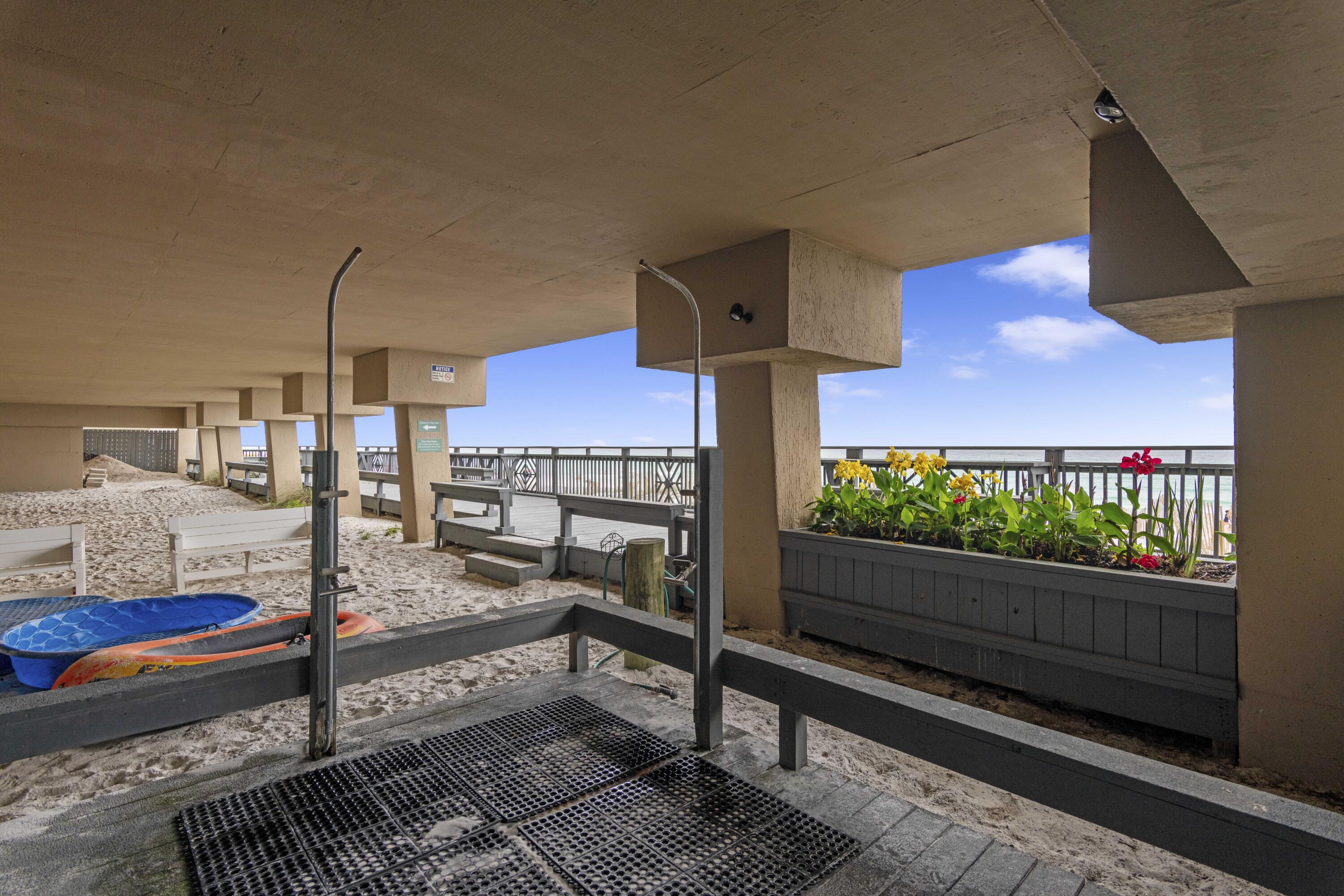 Compass Rose - Residential