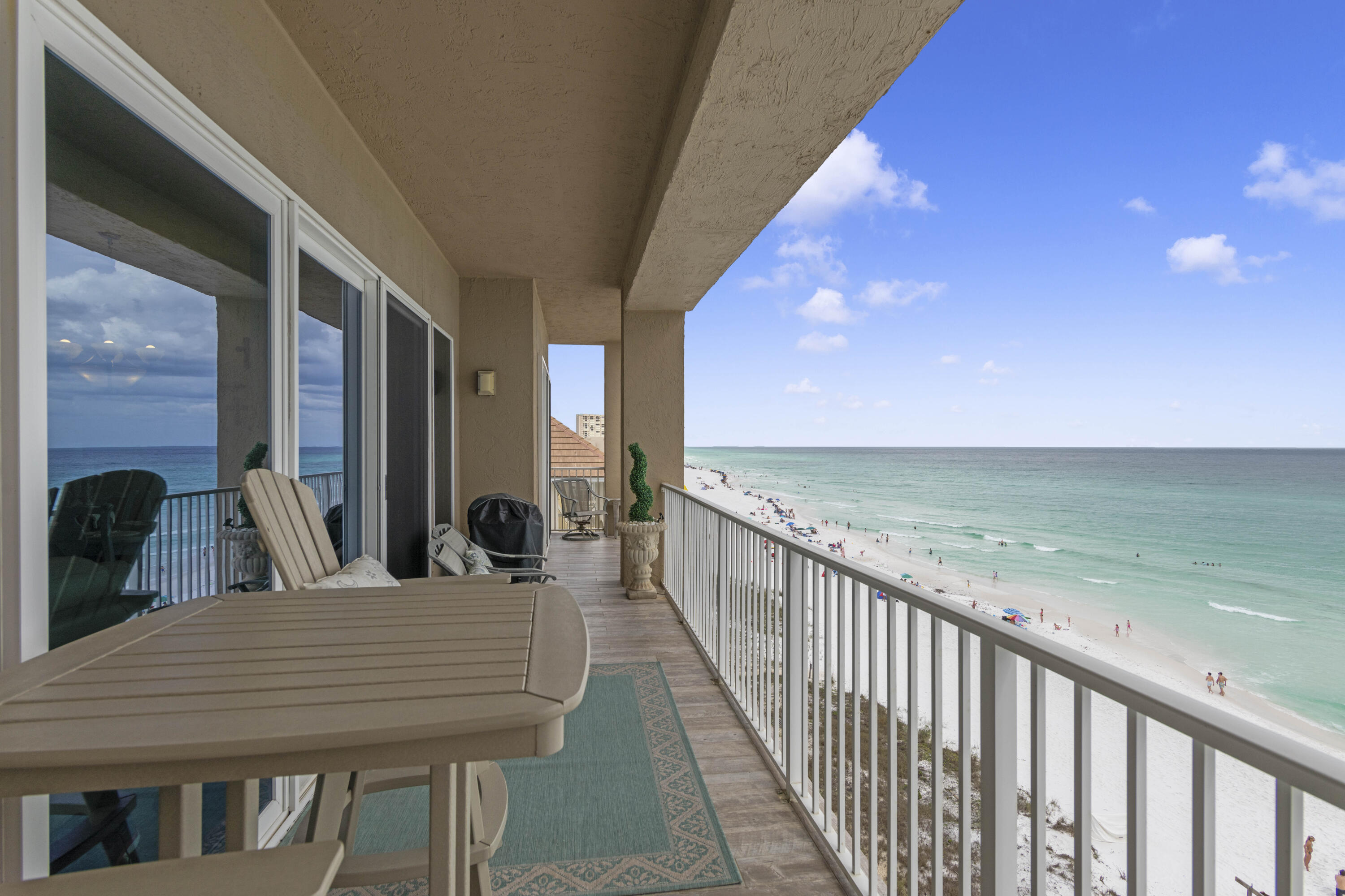 Compass Rose - Residential