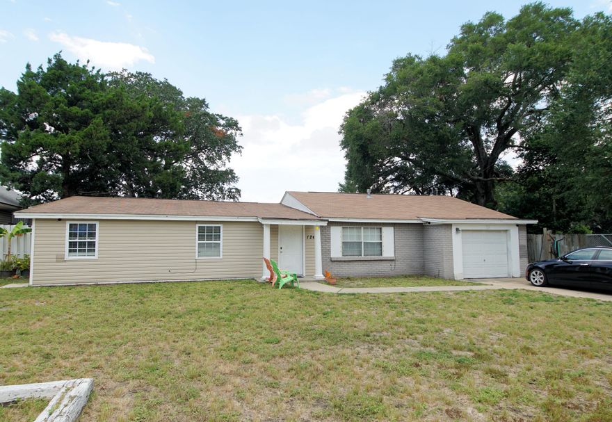 Great opportunity! Partially renovated 5 bed, 3 bath home on a large double lot in the heart of Fort Walton Beach. Lots of room for easy storage of trailers, boats or heavy equipment. Conveniently located just minutes away from great shopping, dining, parks, the beach and much more. Home offers a separate mother-in-law quarters with a full kitchen. Excellent investment property.