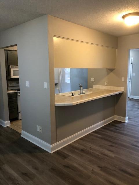 SHANGRA WOODS - Residential