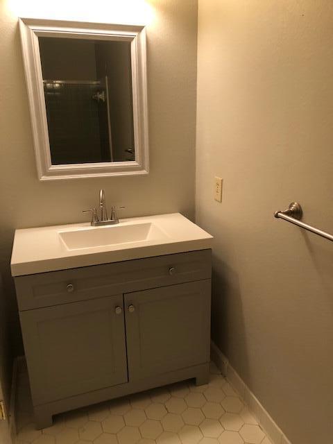 SHANGRA WOODS - Residential