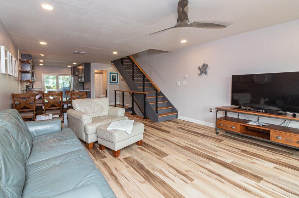 CAJUN BELLE TOWNHOUSES - Residential