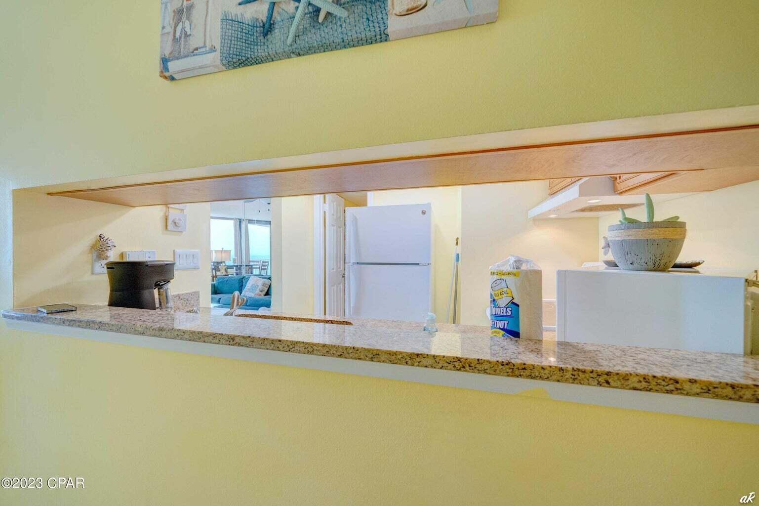 SUNBIRD CONDO - Residential