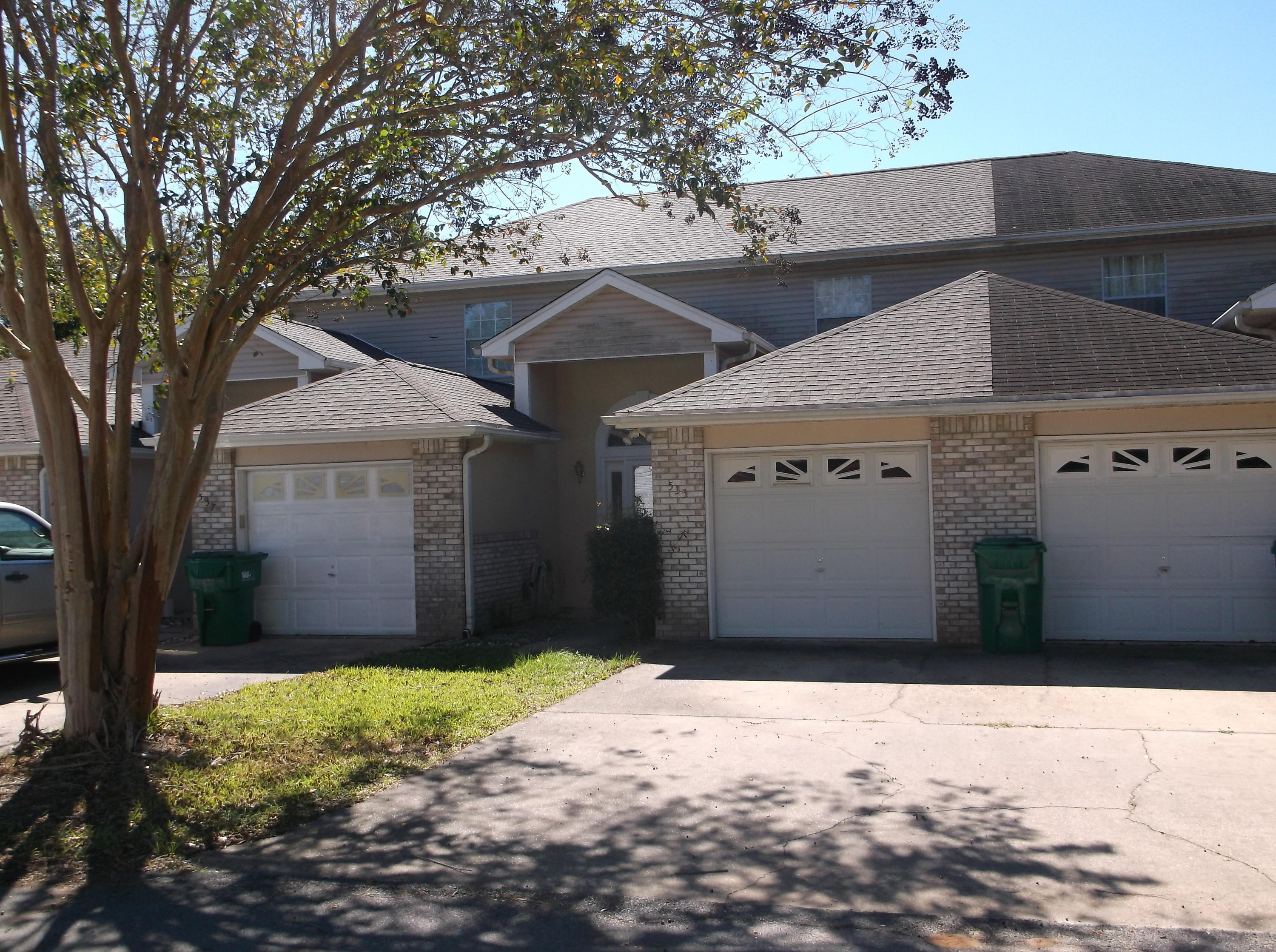 ADASHAN GARDYNS - Residential