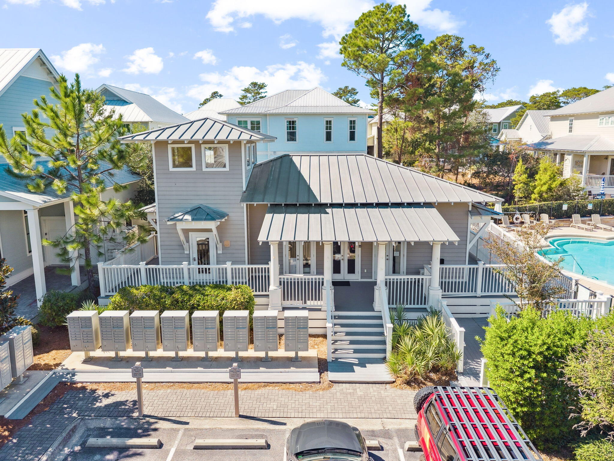 LAKESIDE AT BLUE MOUNTAIN BEACH - Residential