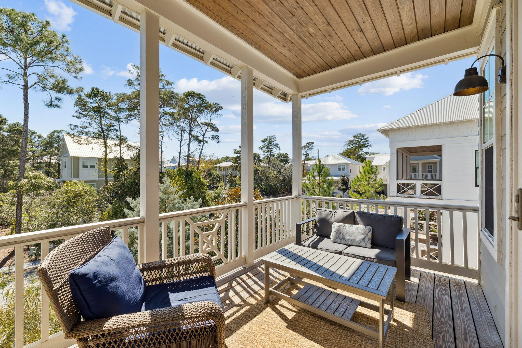 LAKESIDE AT BLUE MOUNTAIN BEACH - Residential