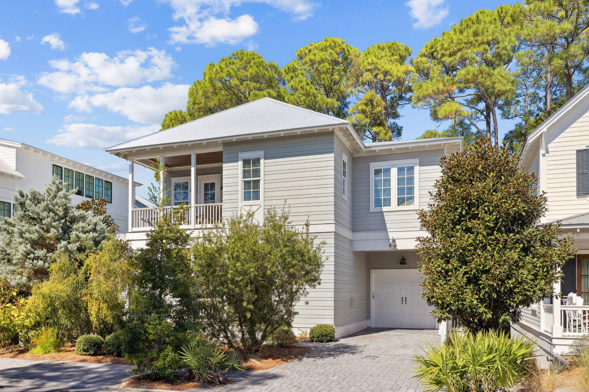 LAKESIDE AT BLUE MOUNTAIN BEACH - Residential