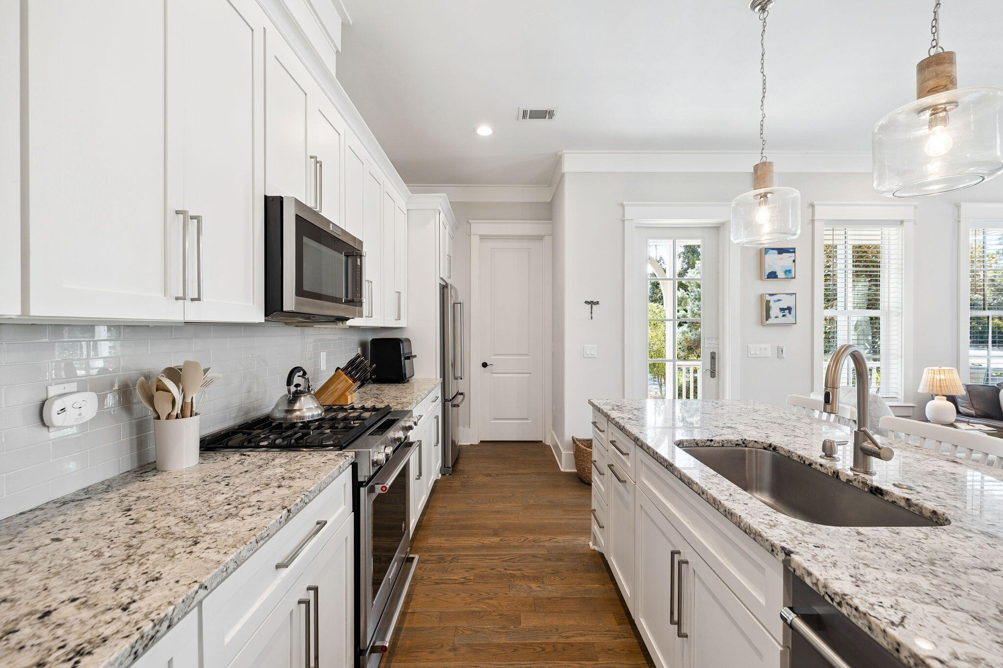 LAKESIDE AT BLUE MOUNTAIN BEACH - Residential