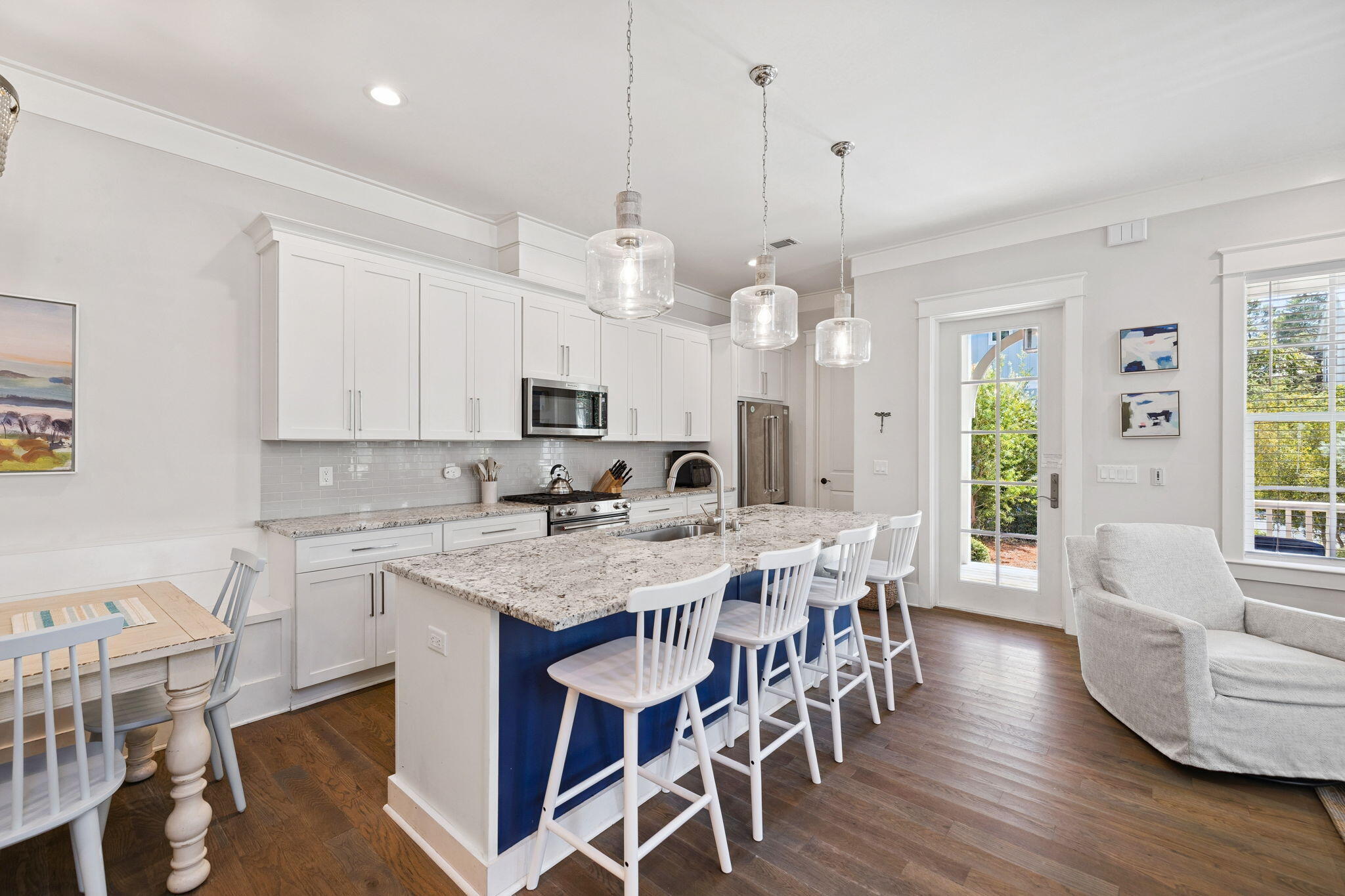 LAKESIDE AT BLUE MOUNTAIN BEACH - Residential