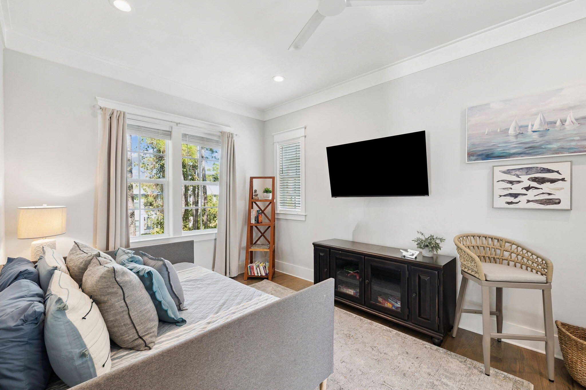 LAKESIDE AT BLUE MOUNTAIN BEACH - Residential