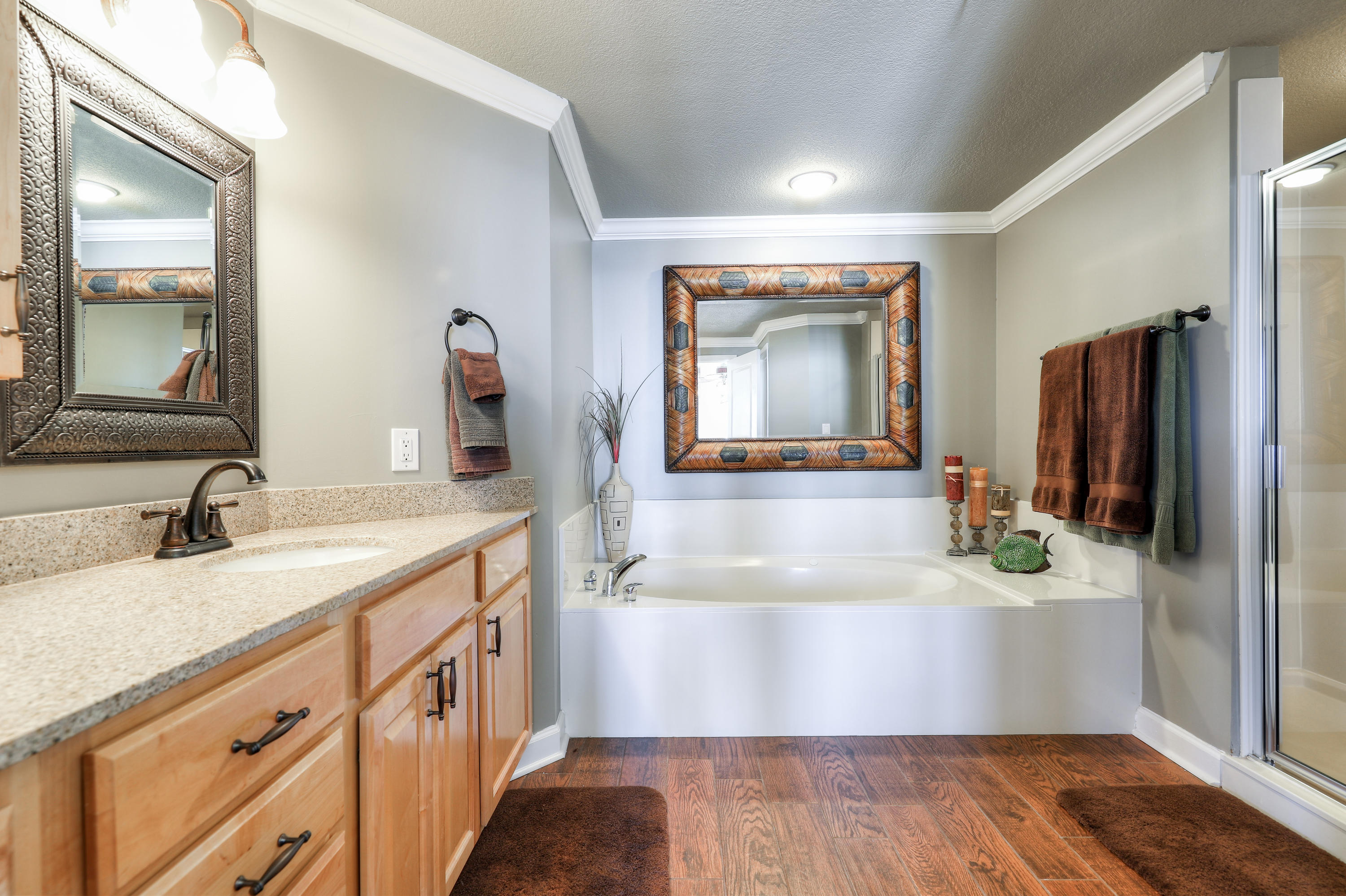 GRANDVIEW EAST - Residential