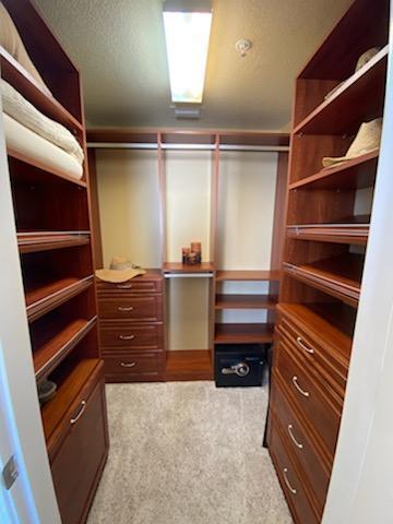 GRANDVIEW EAST - Residential